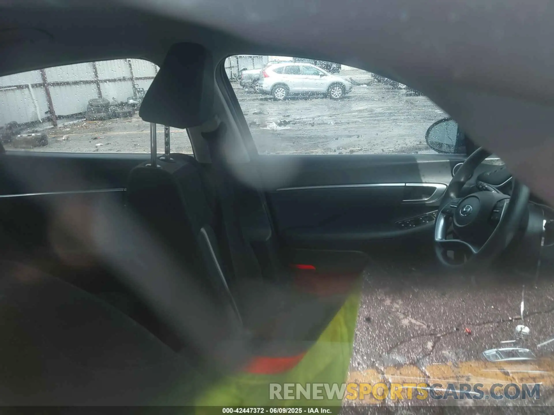 5 Photograph of a damaged car KMHL64JA5NA236991 HYUNDAI SONATA 2022