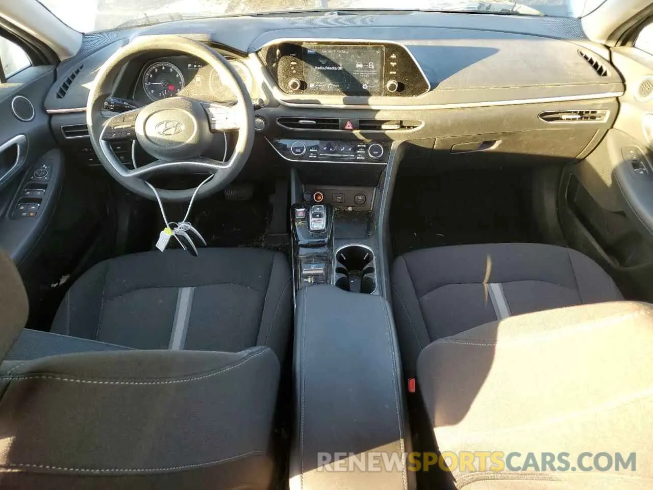 8 Фотография поврежденного автомобиля KMHL64JA6NA243982 HYUNDAI SONATA 2022