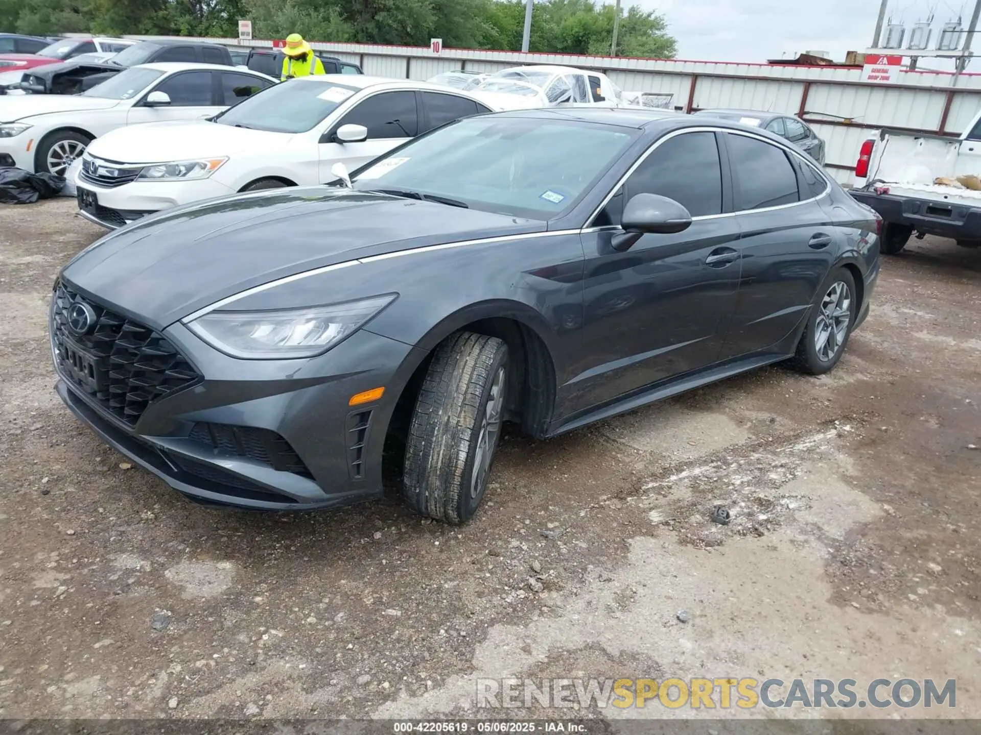 2 Photograph of a damaged car KMHL64JAXNA215344 HYUNDAI SONATA 2022