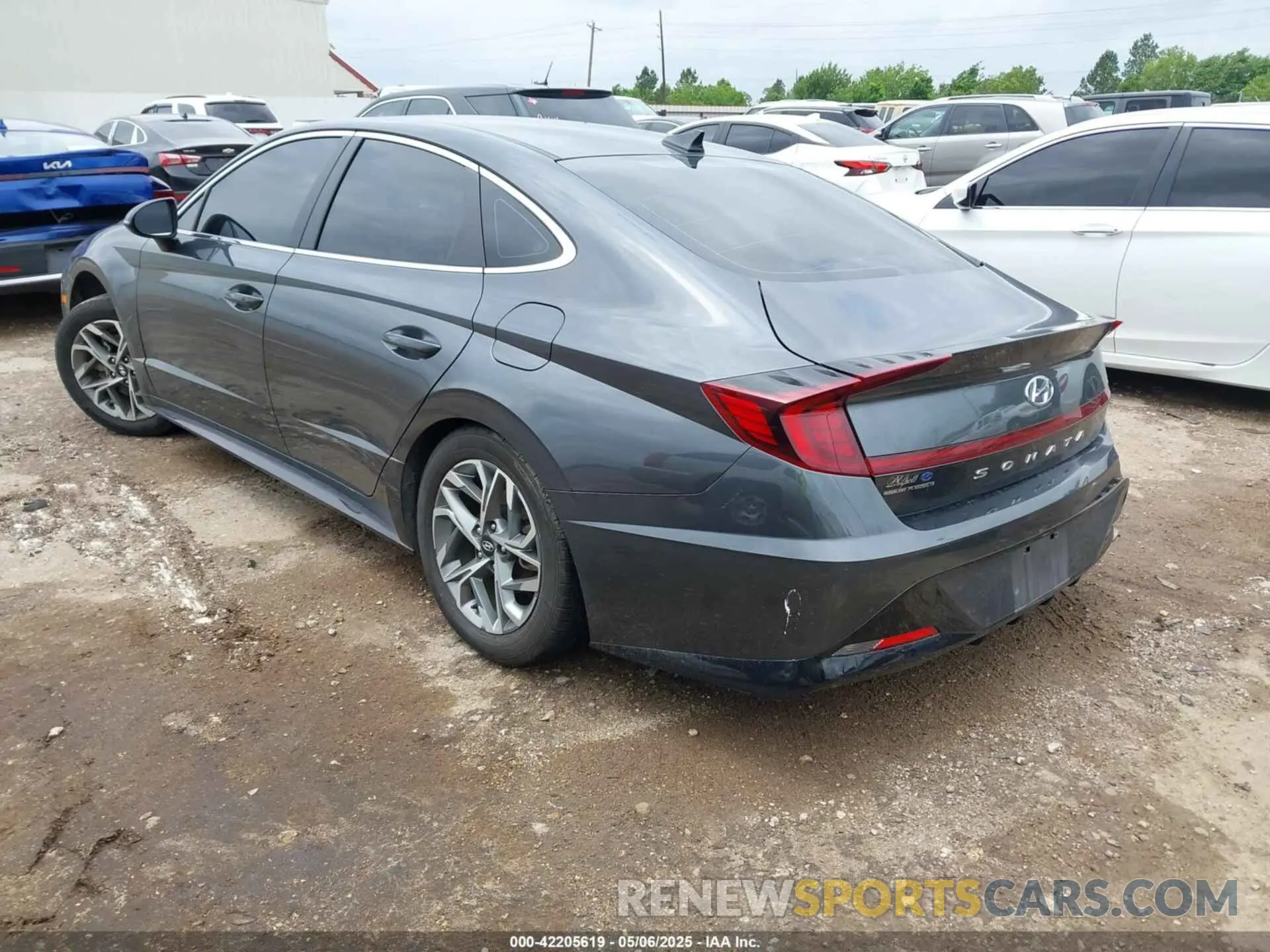3 Photograph of a damaged car KMHL64JAXNA215344 HYUNDAI SONATA 2022