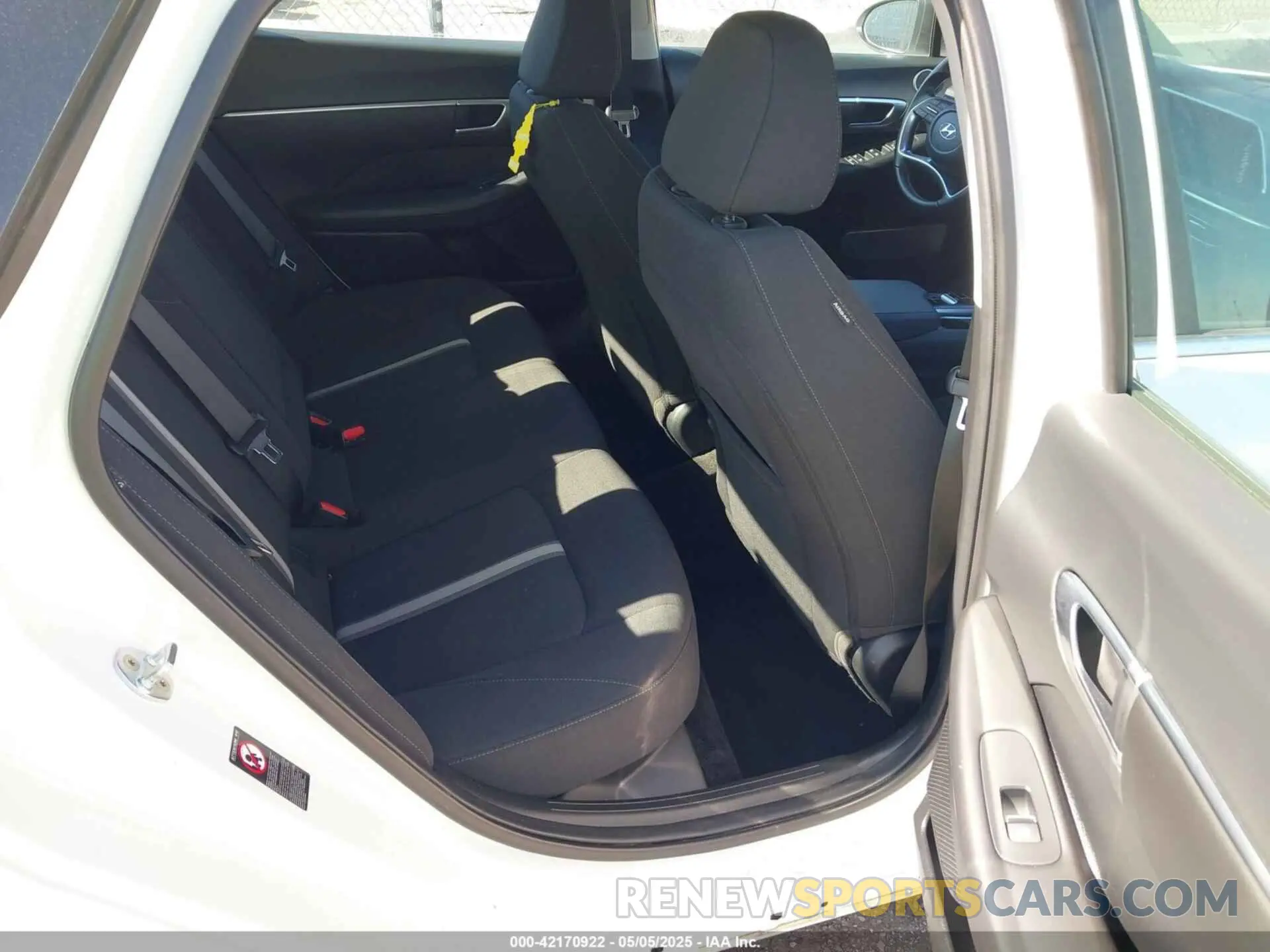 8 Фотография поврежденного автомобиля KMHL14JA1PA250680 HYUNDAI SONATA 2023