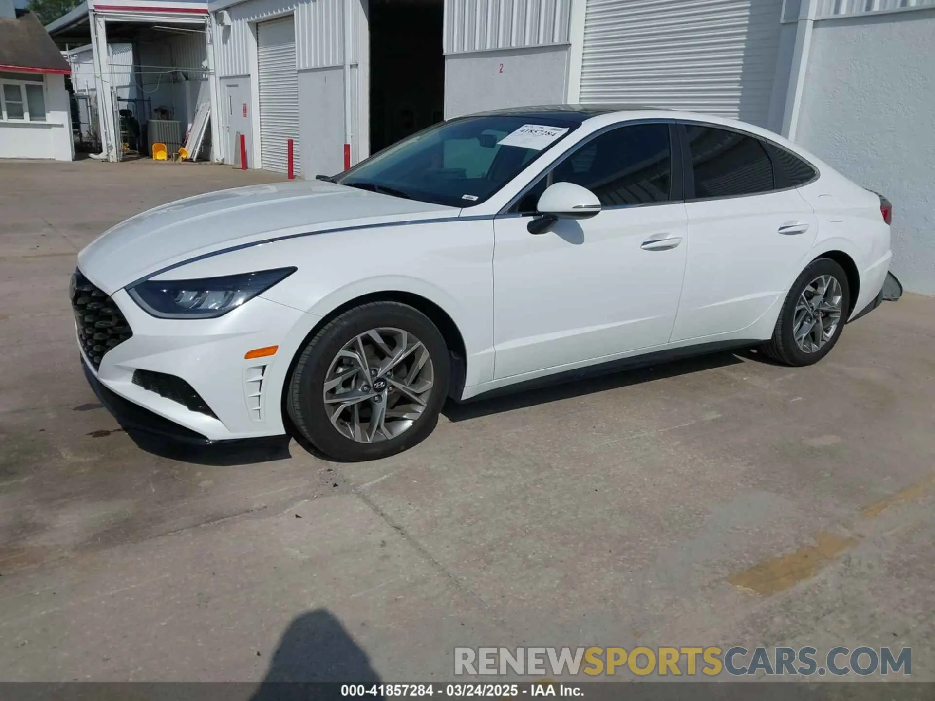 2 Photograph of a damaged car KMHL14JA1PA289933 HYUNDAI SONATA 2023