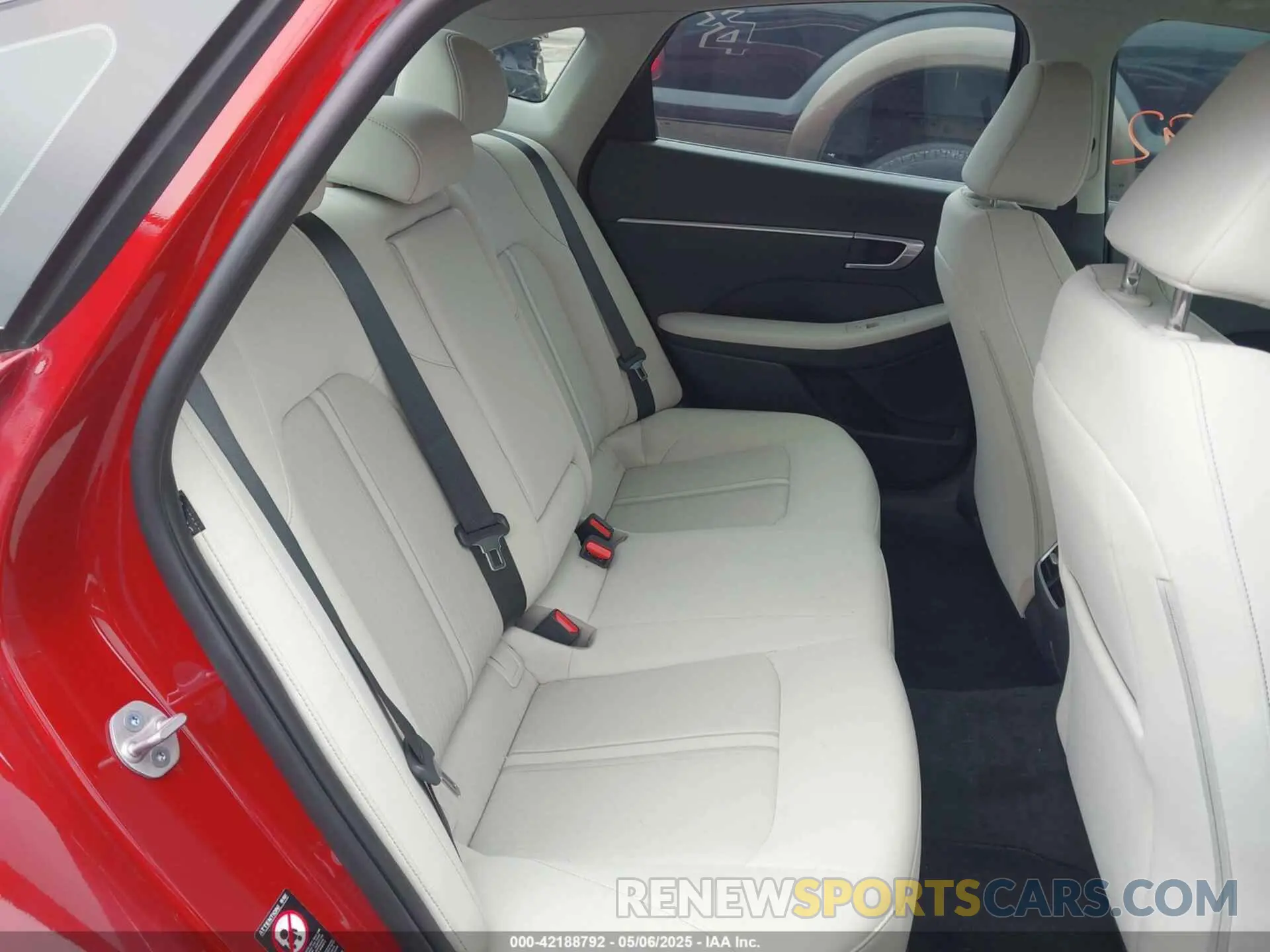 8 Фотография поврежденного автомобиля KMHL14JA2PA332045 HYUNDAI SONATA 2023