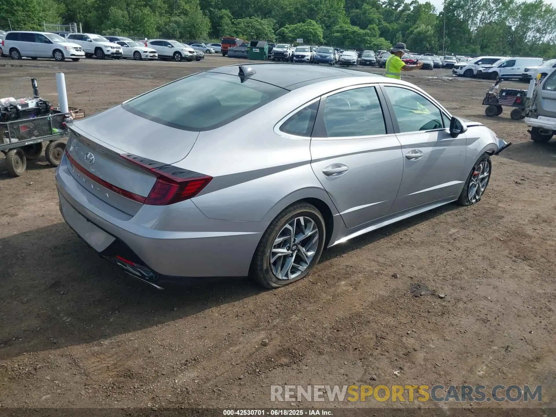4 Фотография поврежденного автомобиля KMHL14JA2PA332403 HYUNDAI SONATA 2023