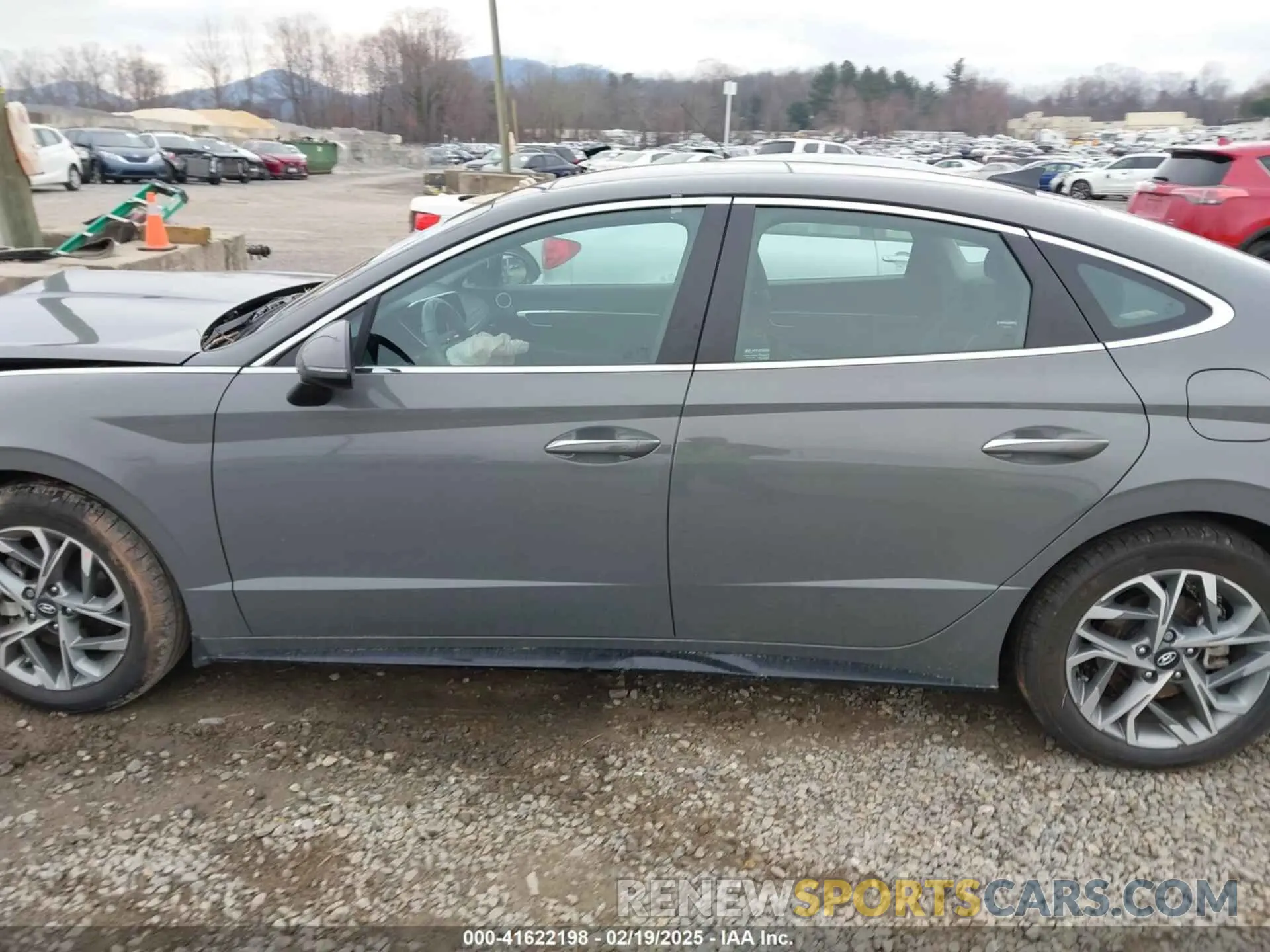 15 Photograph of a damaged car KMHL14JAXPA293933 HYUNDAI SONATA 2023