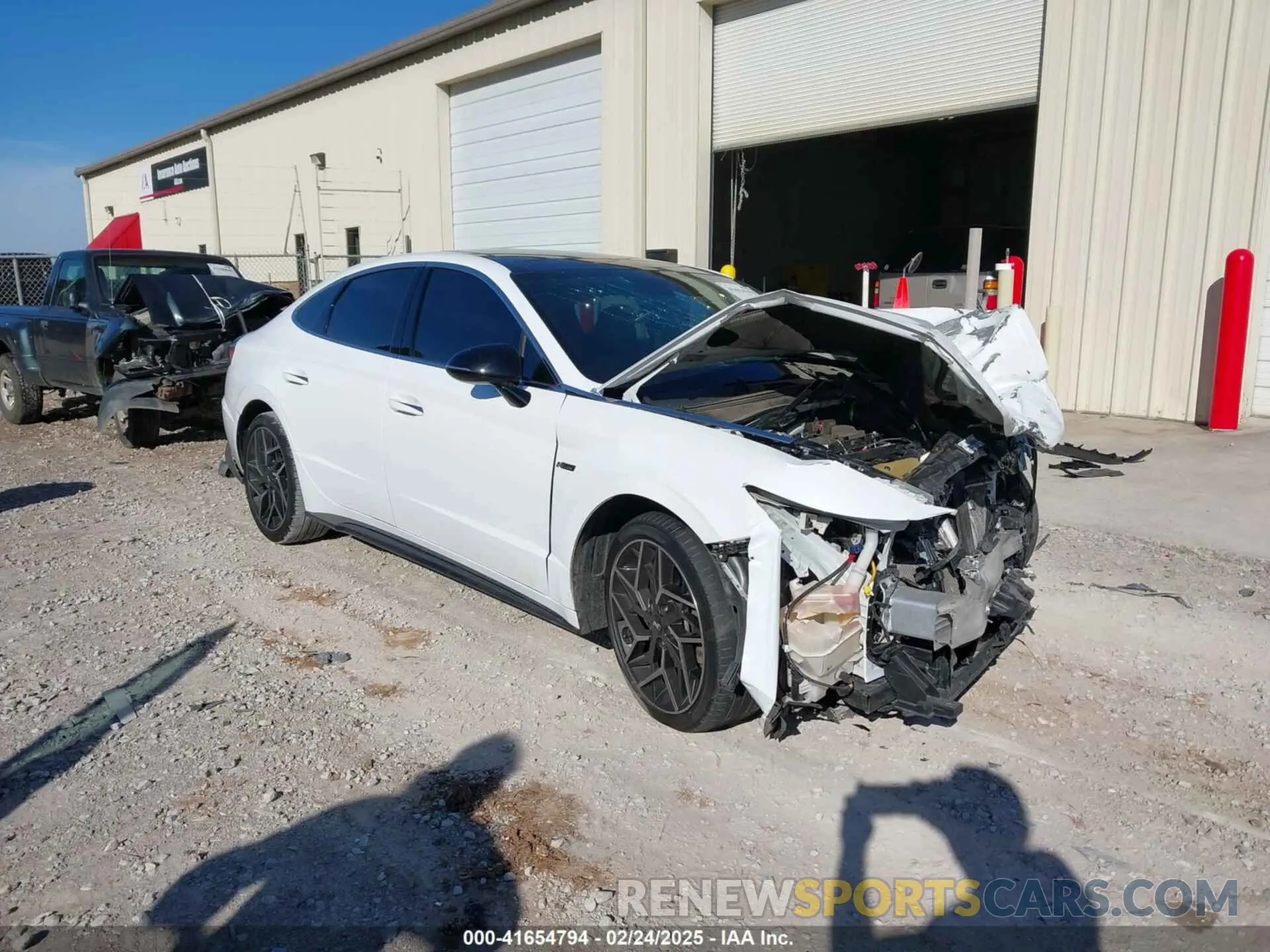 1 Photograph of a damaged car KMHL14JC8PA339986 HYUNDAI SONATA 2023