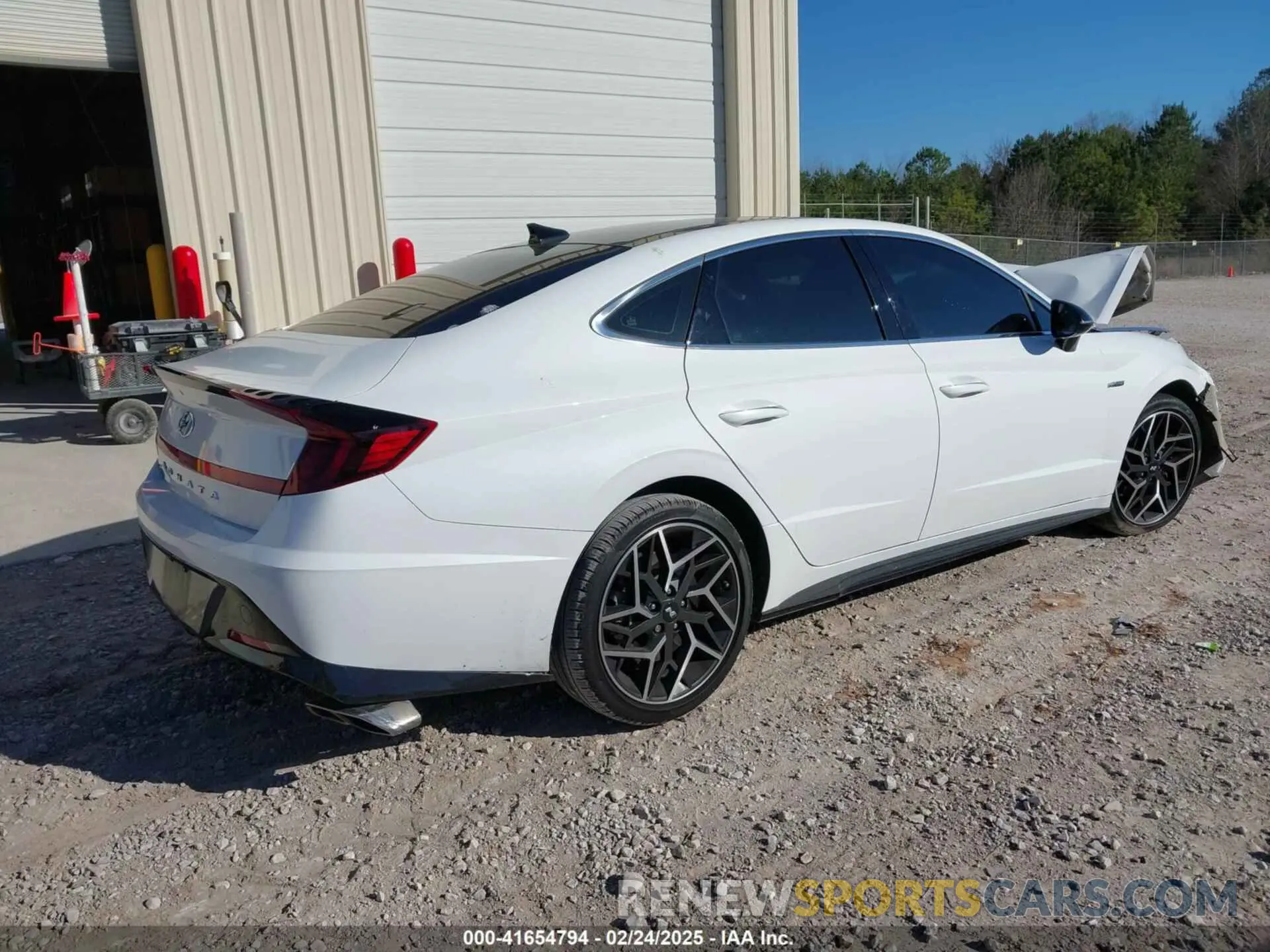 4 Photograph of a damaged car KMHL14JC8PA339986 HYUNDAI SONATA 2023