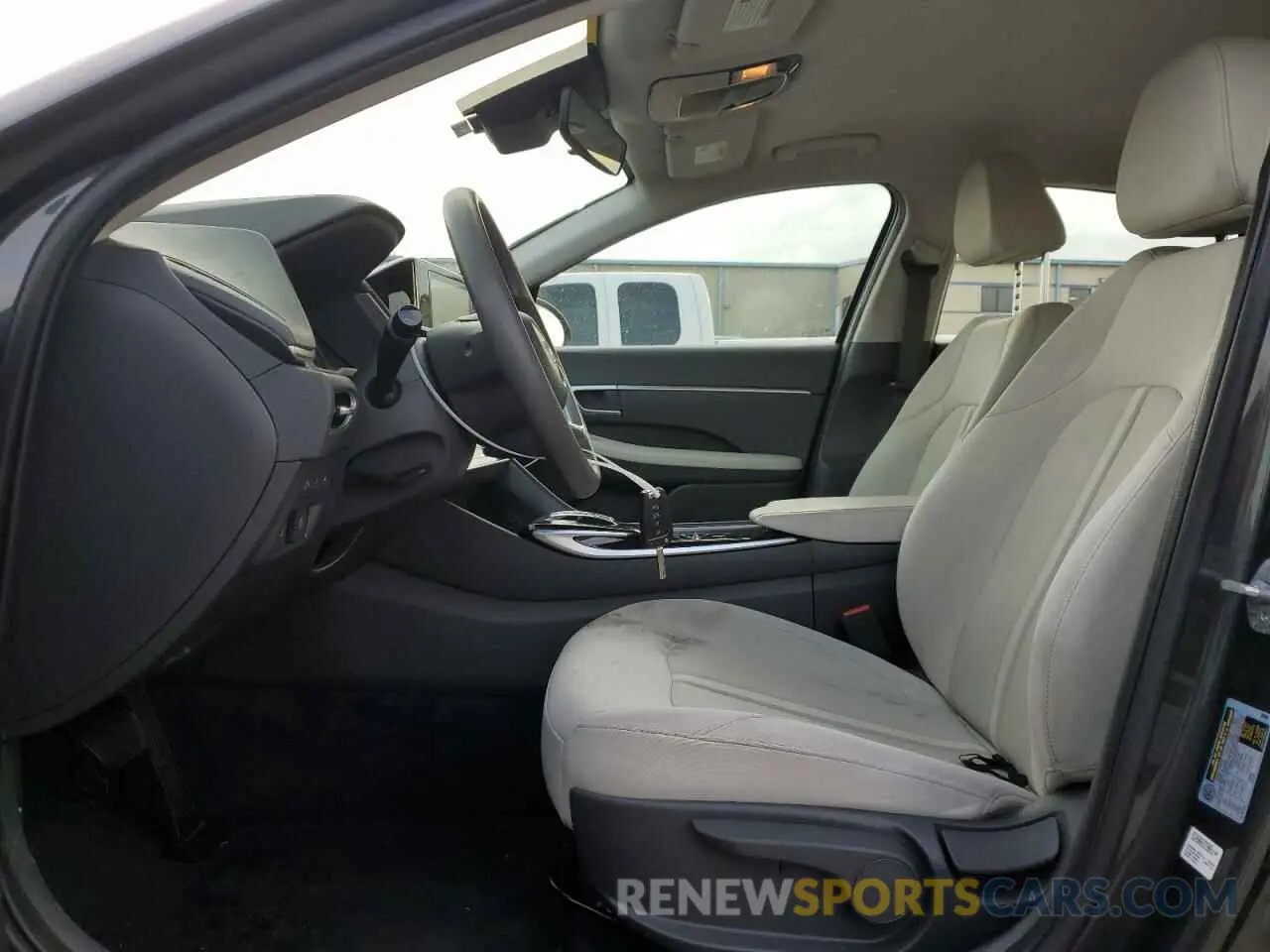 7 Photograph of a damaged car KMHL24JA3PA246949 HYUNDAI SONATA 2023