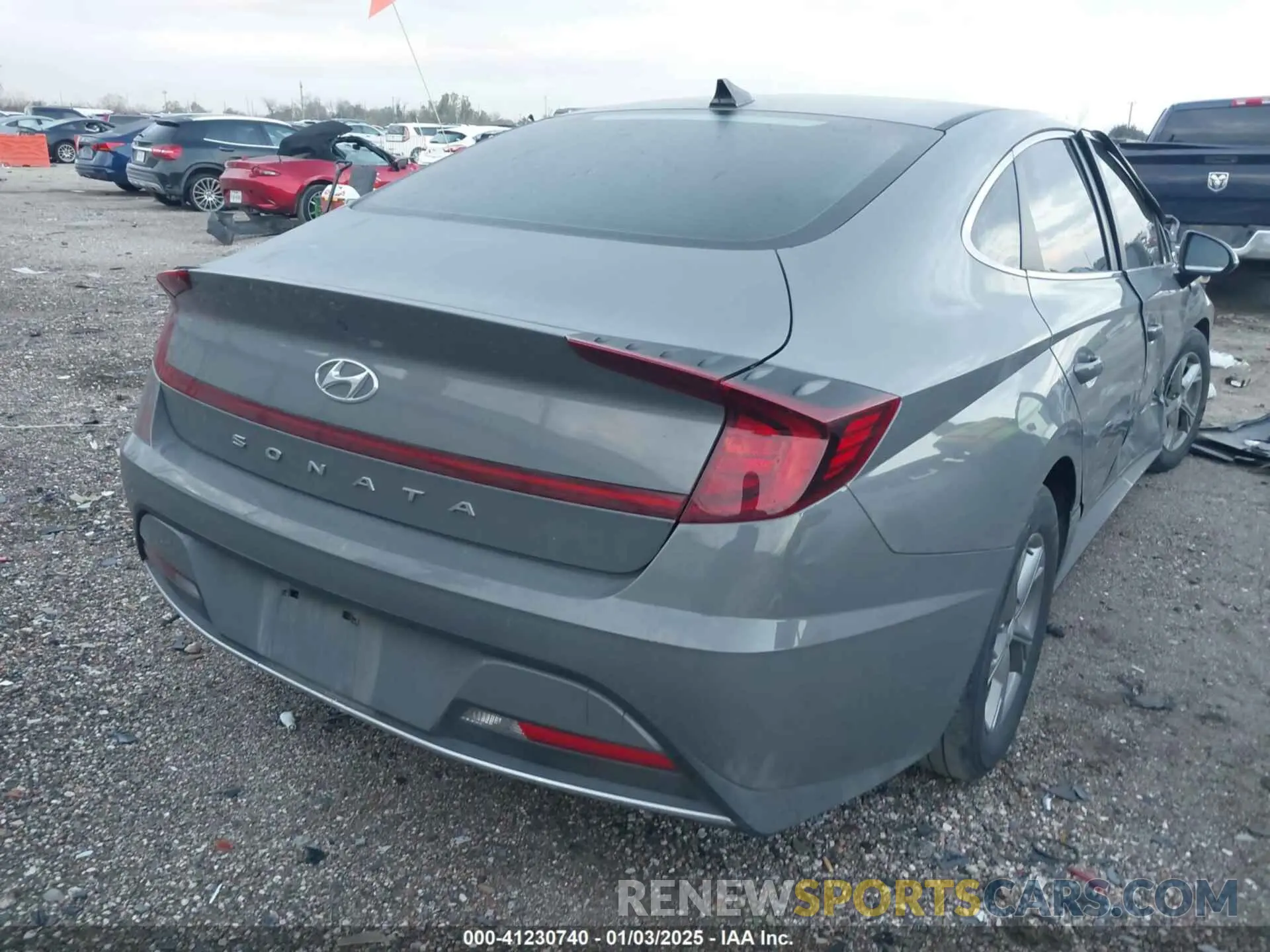 4 Photograph of a damaged car KMHL24JA3PA255344 HYUNDAI SONATA 2023