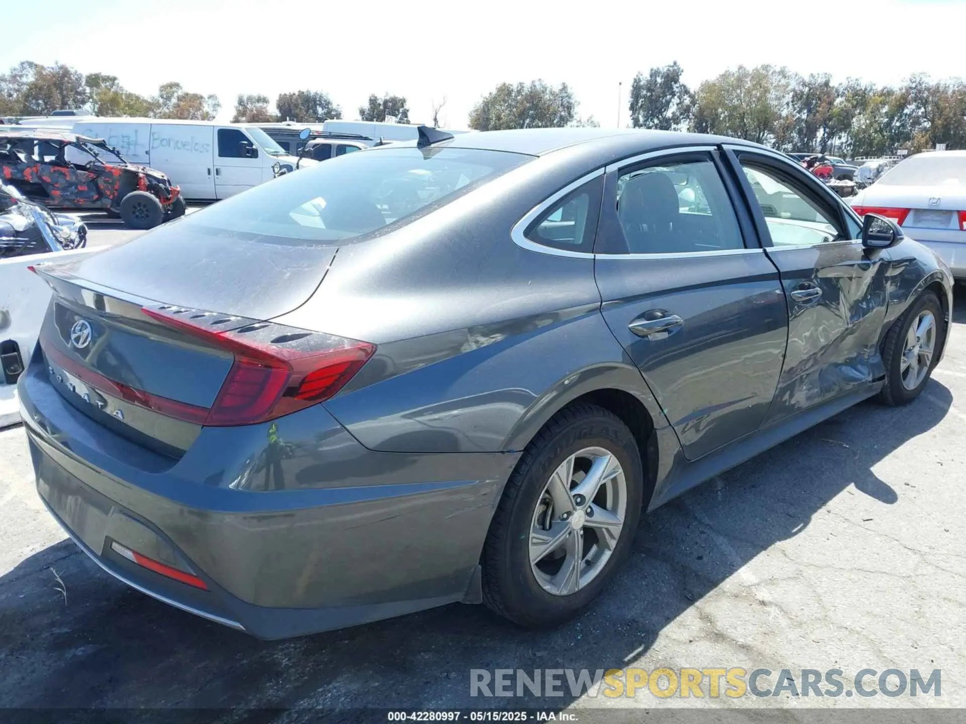 4 Photograph of a damaged car KMHL24JA6PA258349 HYUNDAI SONATA 2023