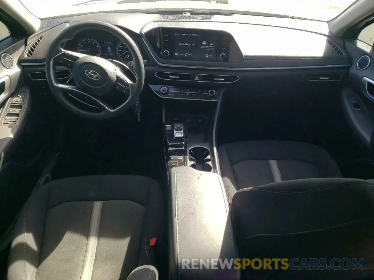 8 Фотография поврежденного автомобиля KMHL24JAXPA259973 HYUNDAI SONATA 2023