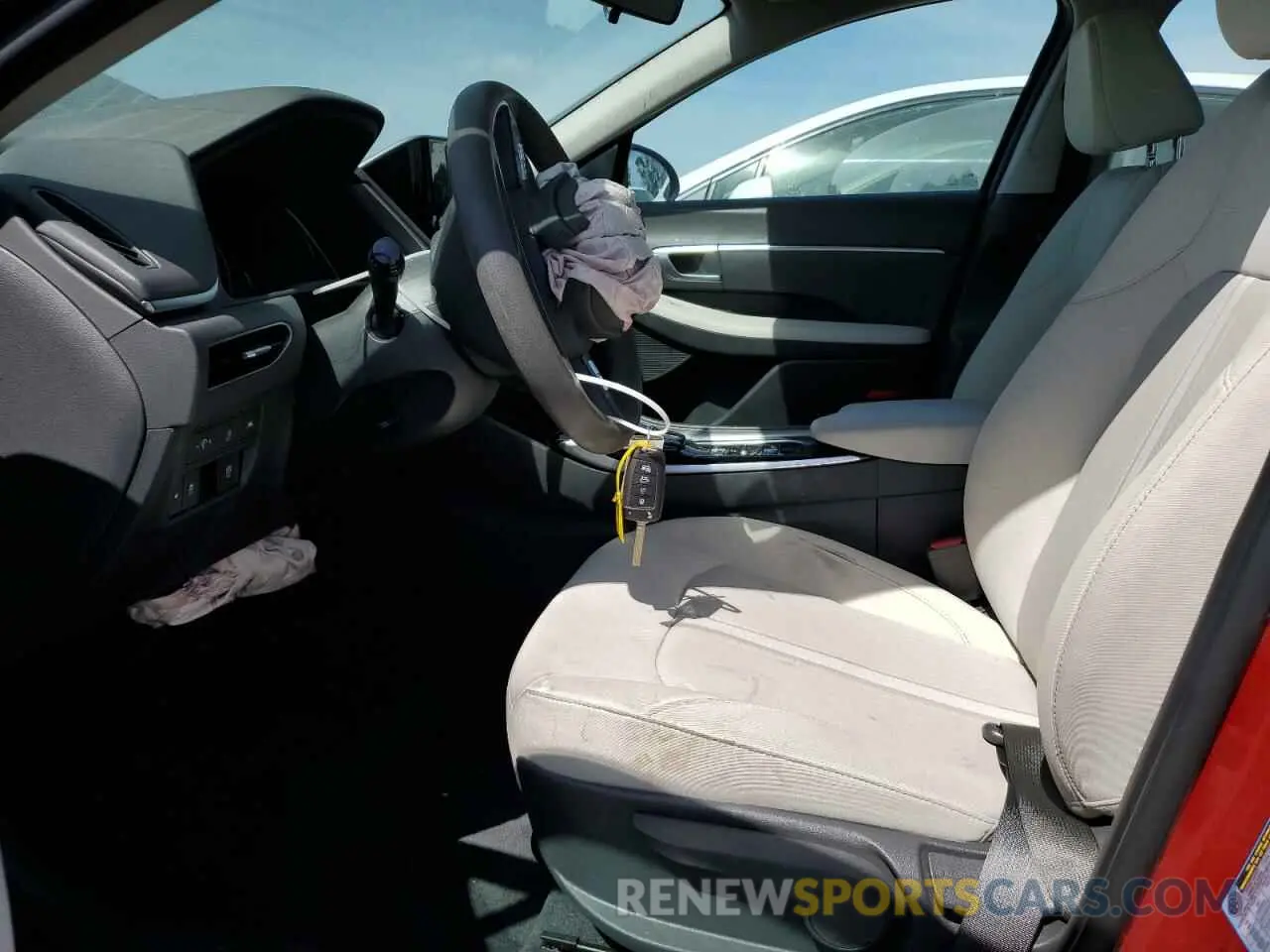 7 Photograph of a damaged car KMHL24JAXPA269774 HYUNDAI SONATA 2023