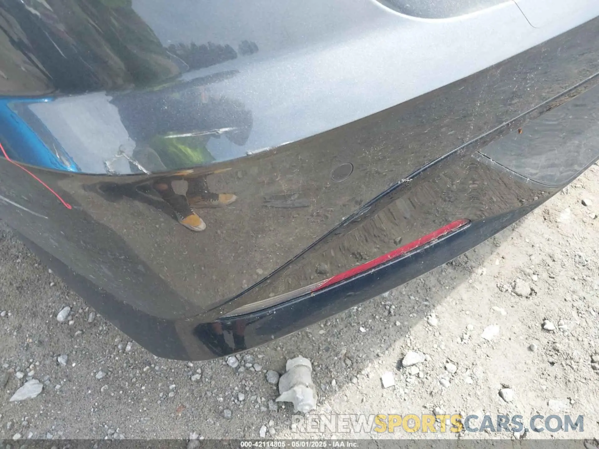 19 Photograph of a damaged car KMHL34J20PA331348 HYUNDAI SONATA 2023