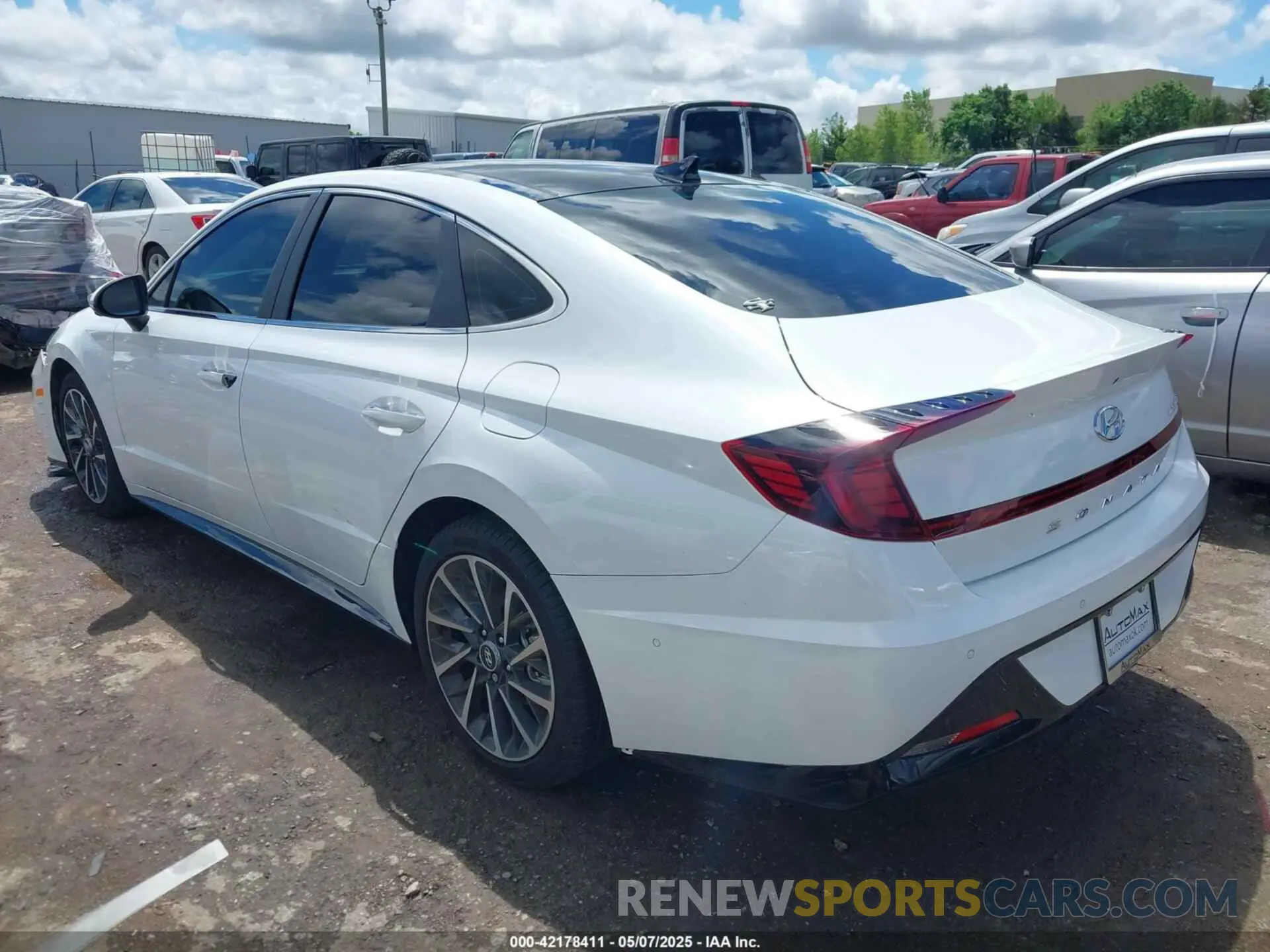 3 Photograph of a damaged car KMHL34J29PA343305 HYUNDAI SONATA 2023