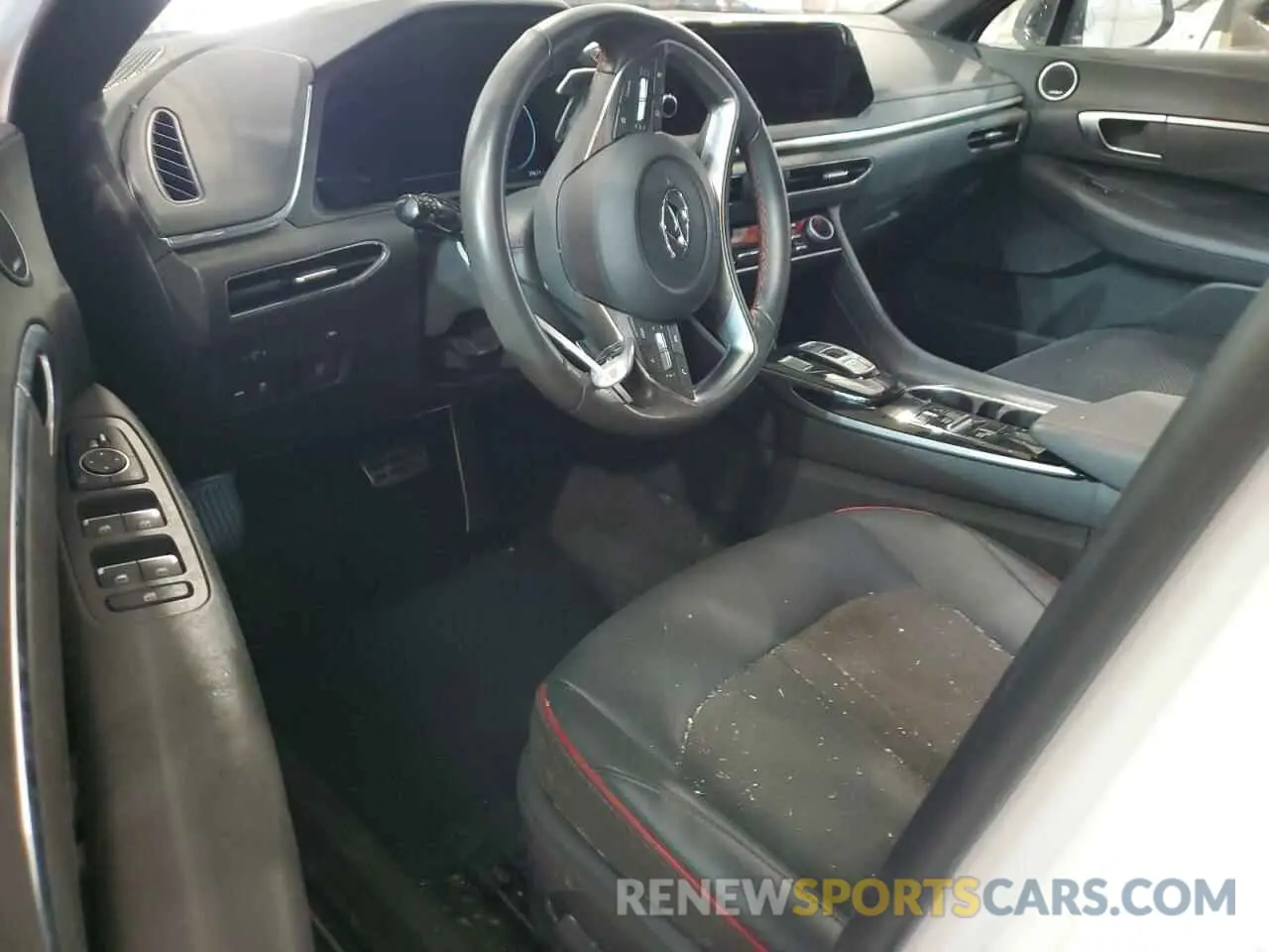 8 Photograph of a damaged car KMHL44J22PA290802 HYUNDAI SONATA 2023