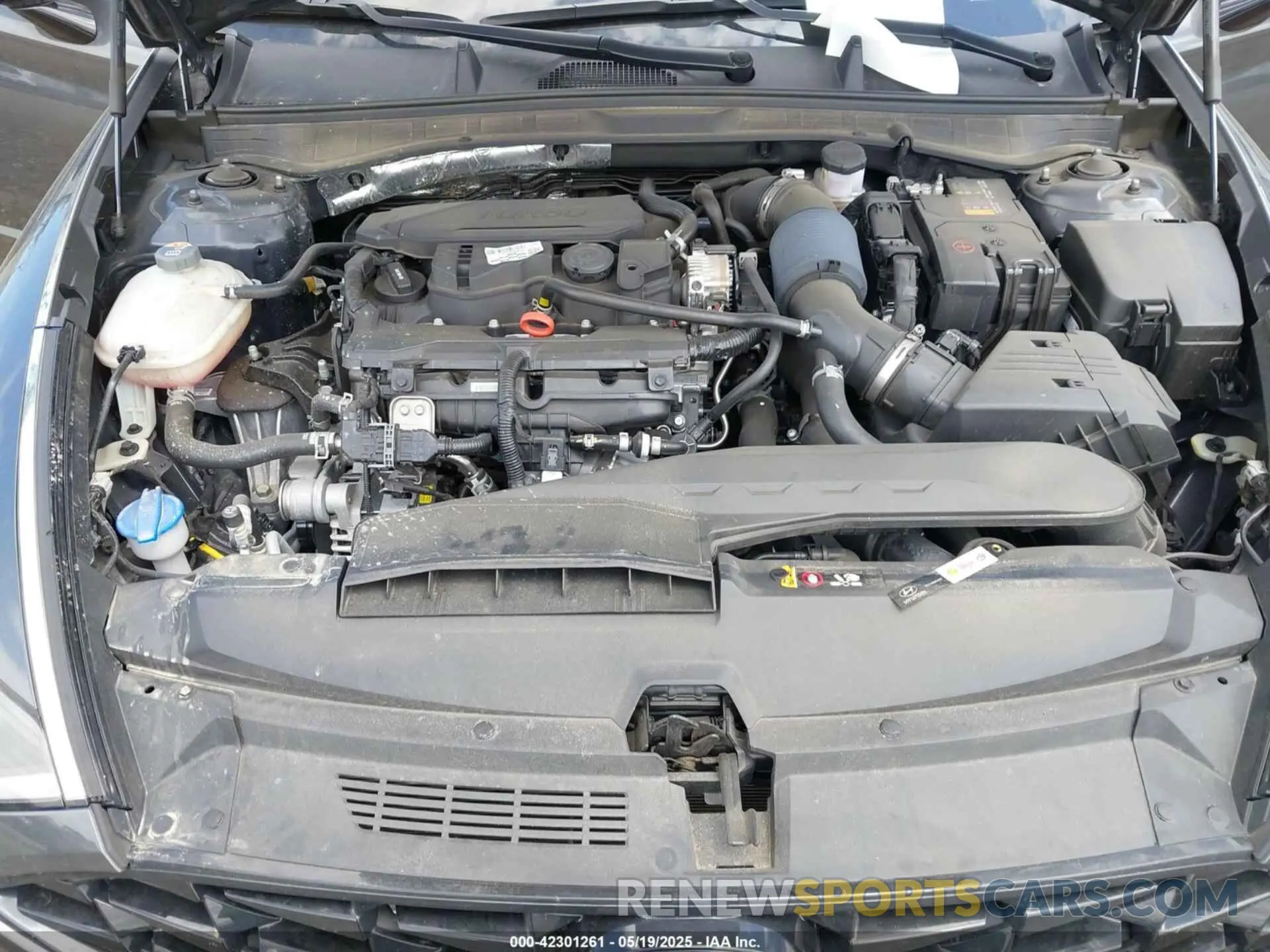 10 Photograph of a damaged car KMHL44J23PA252401 HYUNDAI SONATA 2023