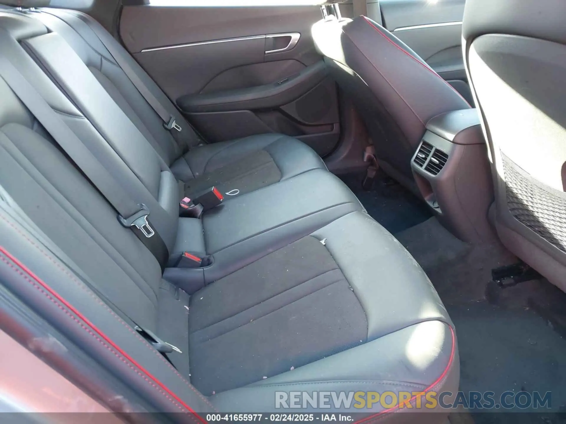 8 Photograph of a damaged car KMHL44J25PA297629 HYUNDAI SONATA 2023