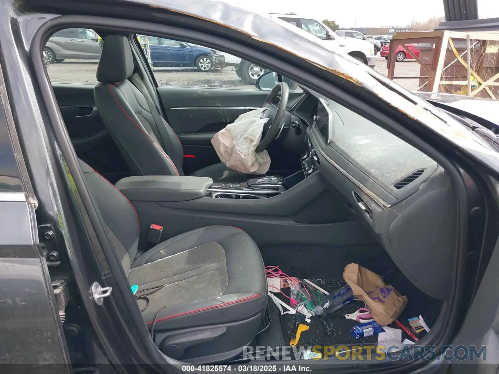5 Photograph of a damaged car KMHL44J28PA264205 HYUNDAI SONATA 2023