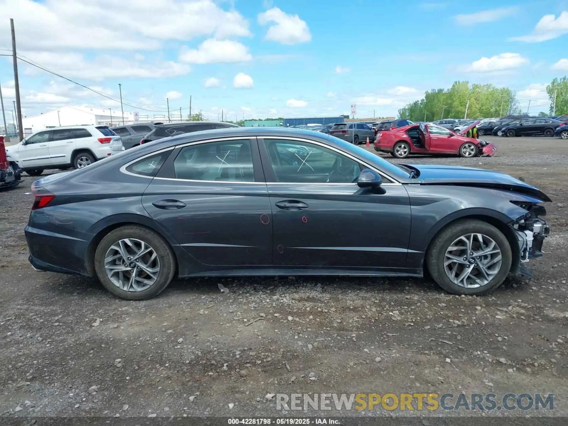 14 Photograph of a damaged car KMHL64JA1PA259977 HYUNDAI SONATA 2023