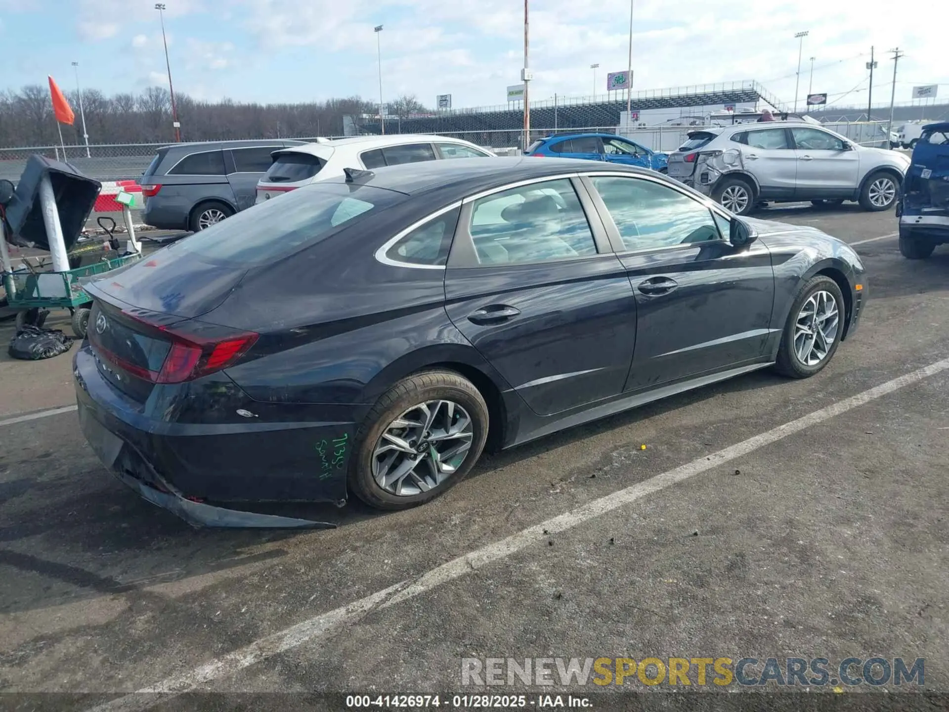 4 Photograph of a damaged car KMHL64JA1PA275970 HYUNDAI SONATA 2023