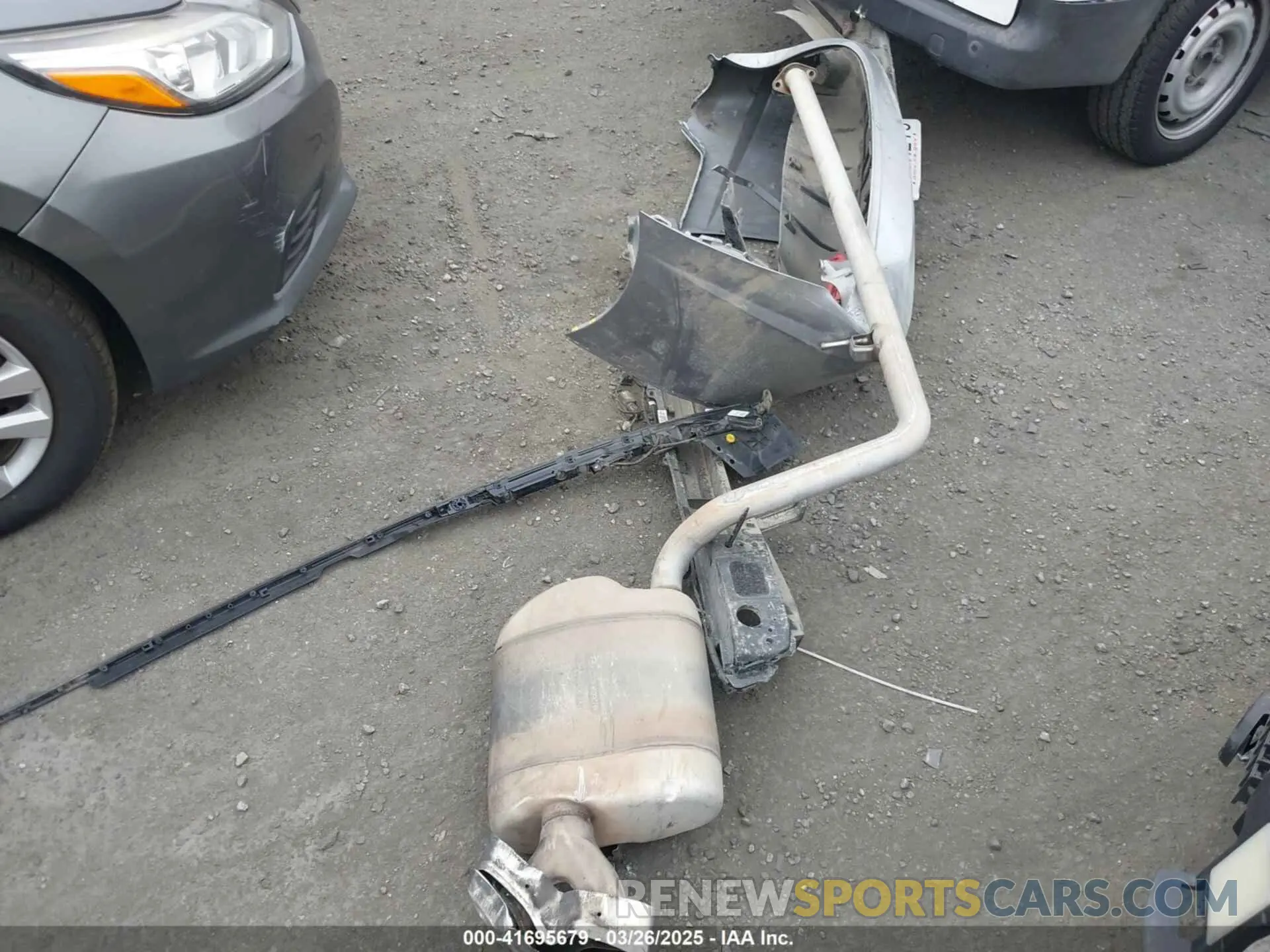 12 Фотография поврежденного автомобиля KMHL64JA2PA307860 HYUNDAI SONATA 2023