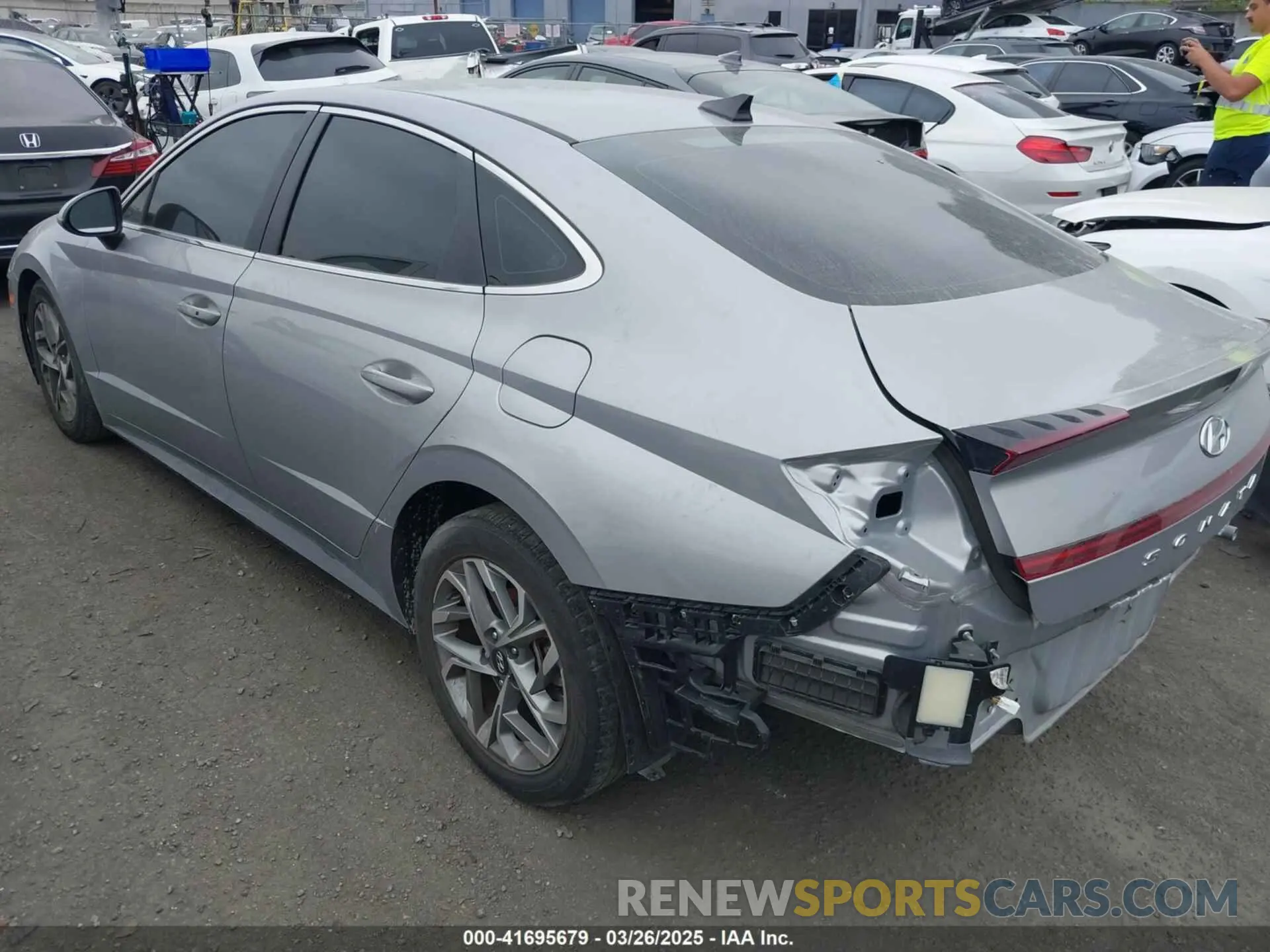 3 Фотография поврежденного автомобиля KMHL64JA2PA307860 HYUNDAI SONATA 2023