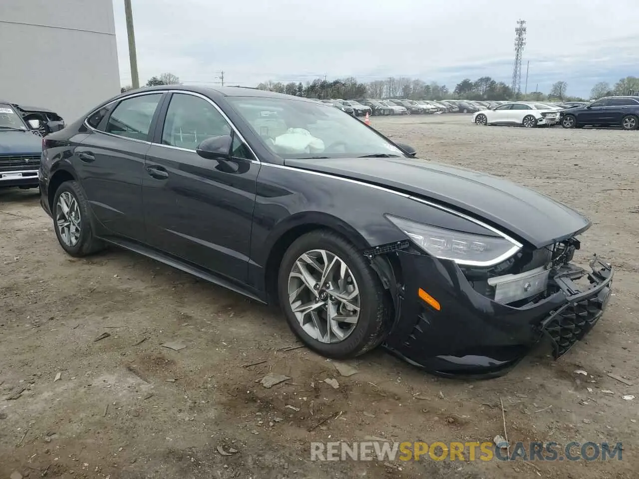 4 Photograph of a damaged car KMHL64JA2PA323217 HYUNDAI SONATA 2023