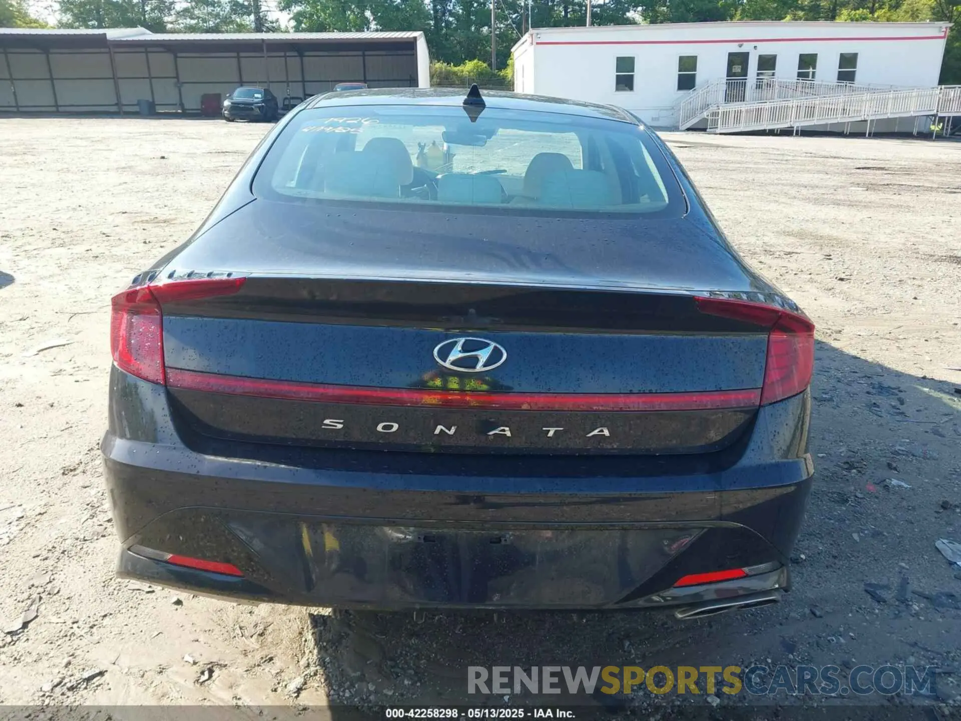 16 Photograph of a damaged car KMHL64JA3PA287926 HYUNDAI SONATA 2023