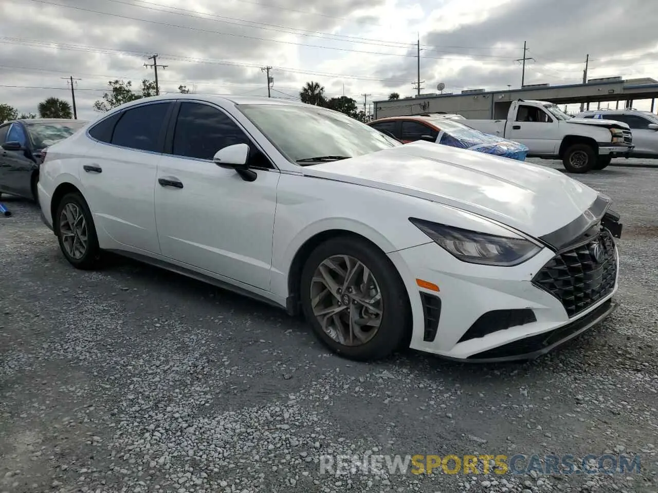 4 Photograph of a damaged car KMHL64JA3PA294892 HYUNDAI SONATA 2023