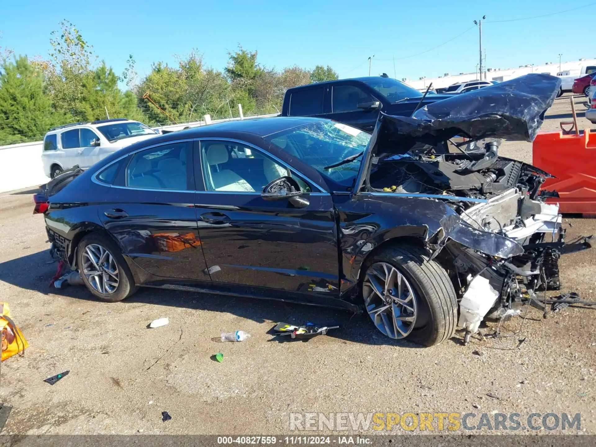 13 Photograph of a damaged car KMHL64JA3PA295461 HYUNDAI SONATA 2023