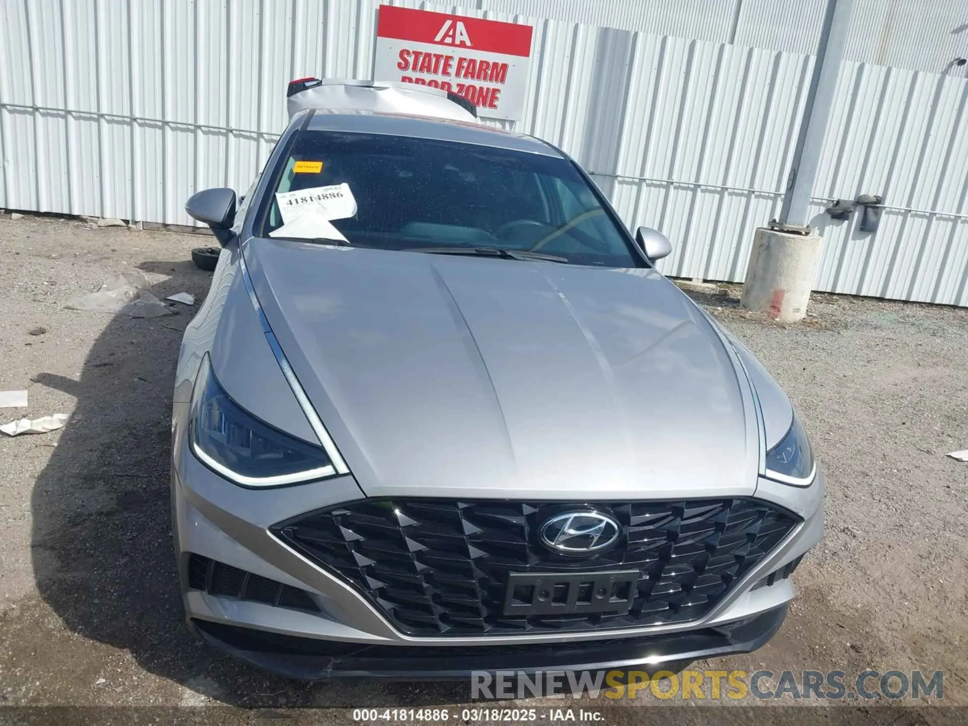 12 Photograph of a damaged car KMHL64JA4PA272481 HYUNDAI SONATA 2023