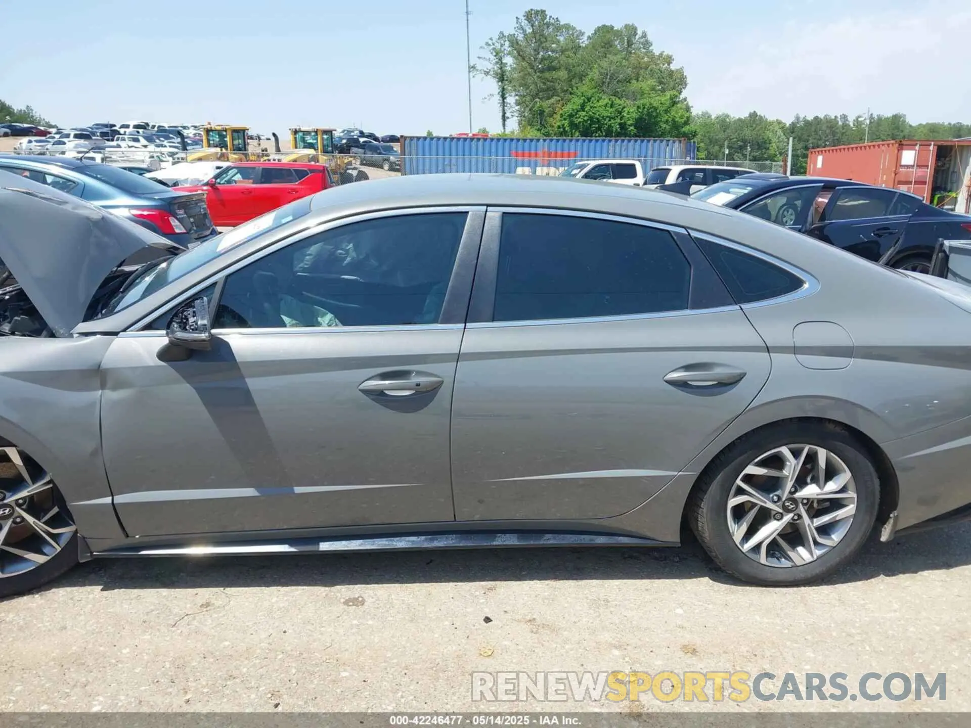 15 Photograph of a damaged car KMHL64JA5PA282677 HYUNDAI SONATA 2023