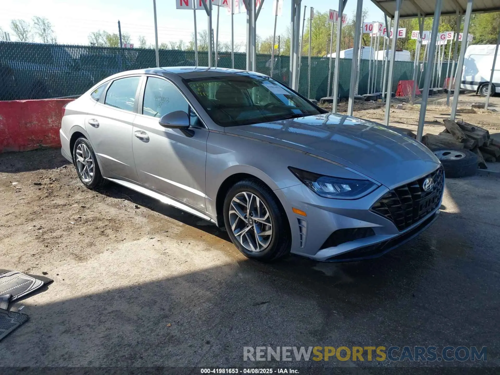 1 Photograph of a damaged car KMHL64JA6PA286379 HYUNDAI SONATA 2023