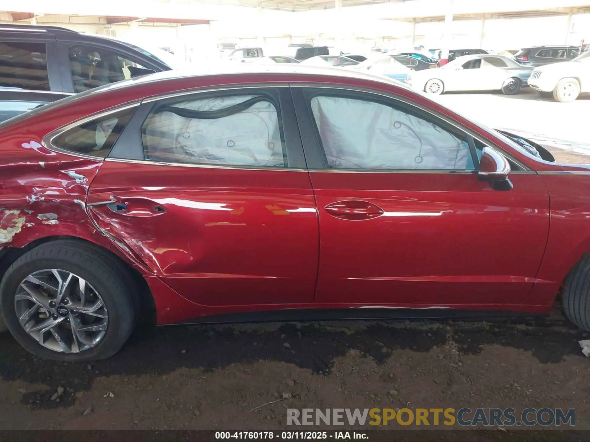 13 Photograph of a damaged car KMHL64JA8PA290529 HYUNDAI SONATA 2023