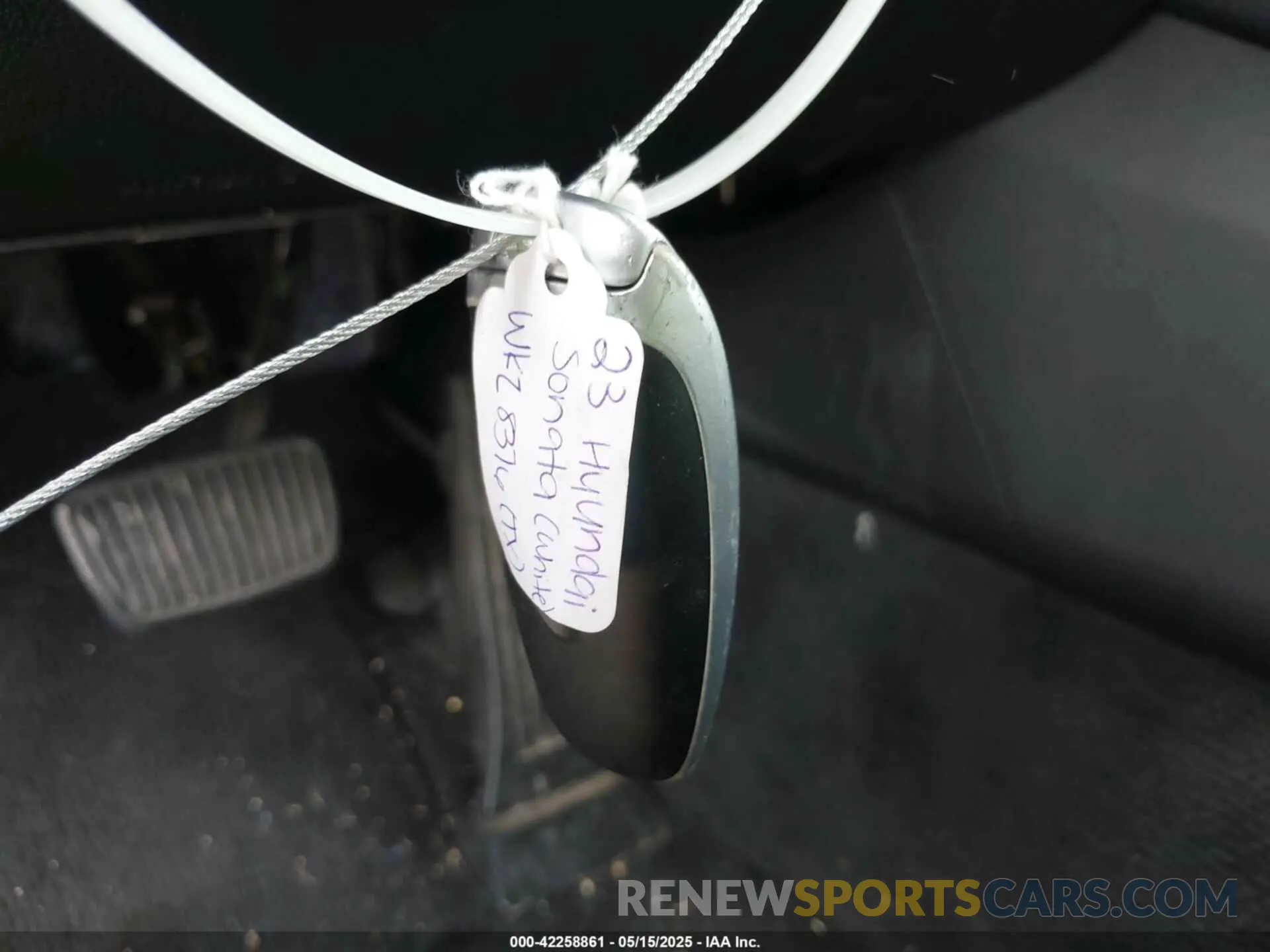 11 Photograph of a damaged car KMHL64JAXPA309954 HYUNDAI SONATA 2023