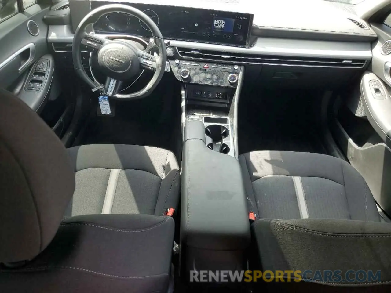 8 Photograph of a damaged car KMHL14JA1RA387668 HYUNDAI SONATA 2024