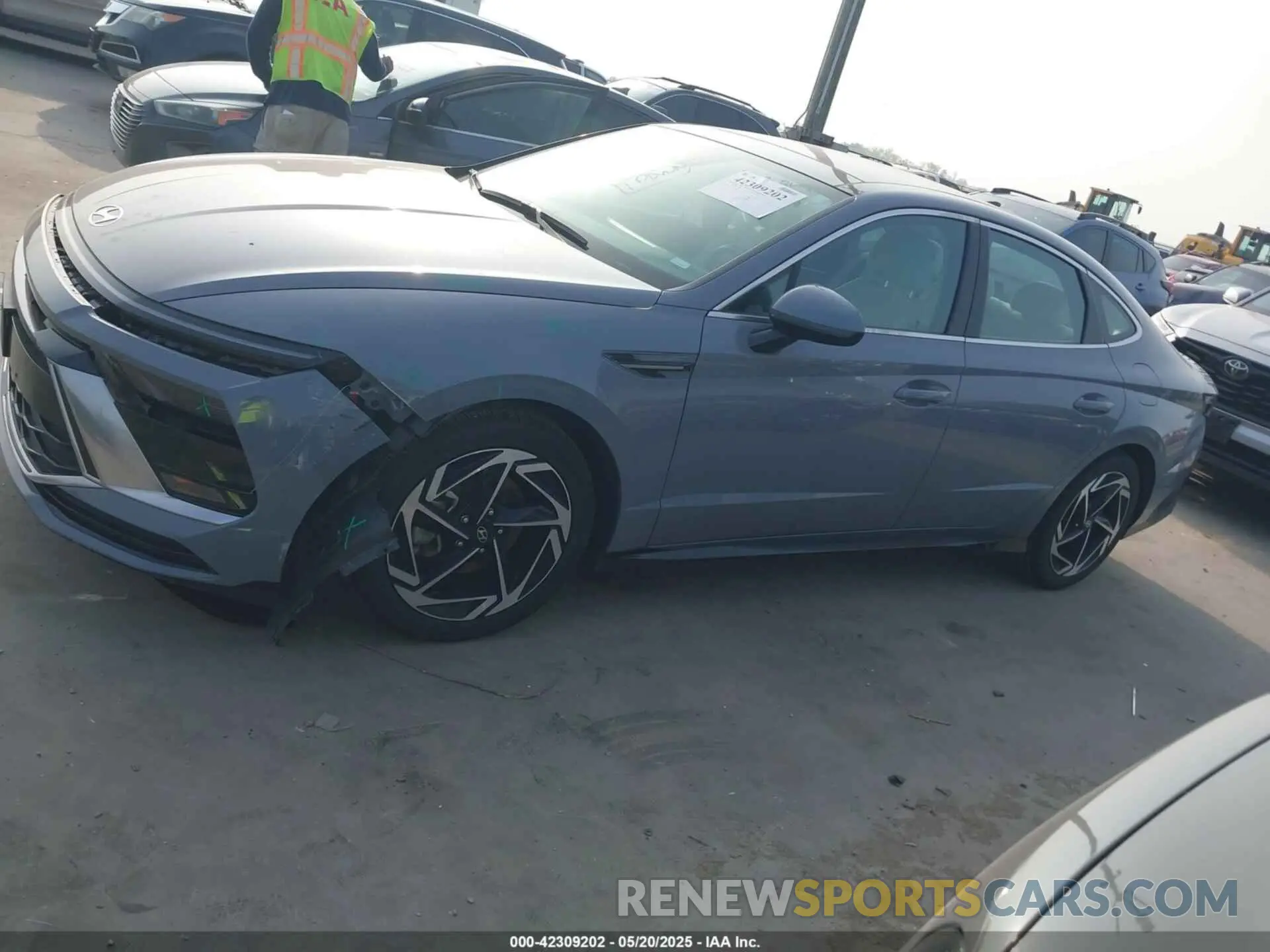 14 Фотография поврежденного автомобиля KMHL14JA2RA350015 HYUNDAI SONATA 2024