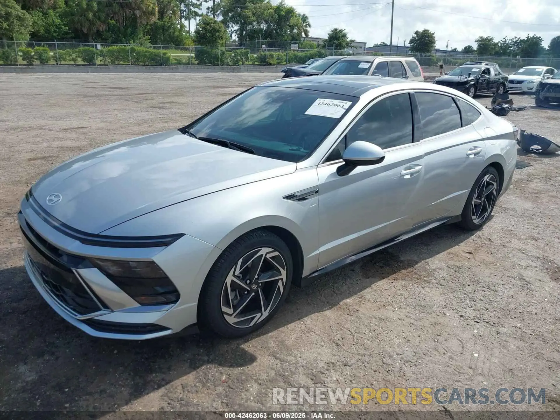 2 Photograph of a damaged car KMHL14JA2RA352315 HYUNDAI SONATA 2024