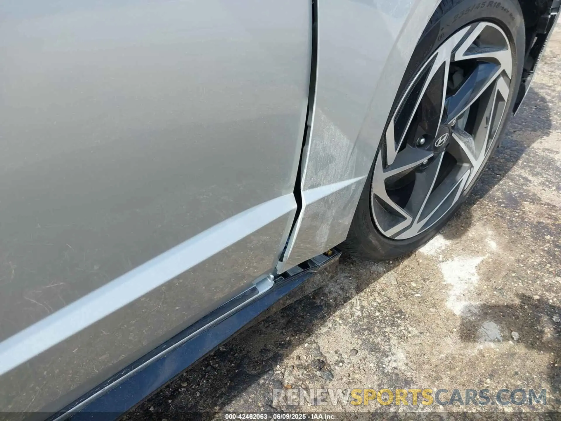 6 Photograph of a damaged car KMHL14JA2RA352315 HYUNDAI SONATA 2024