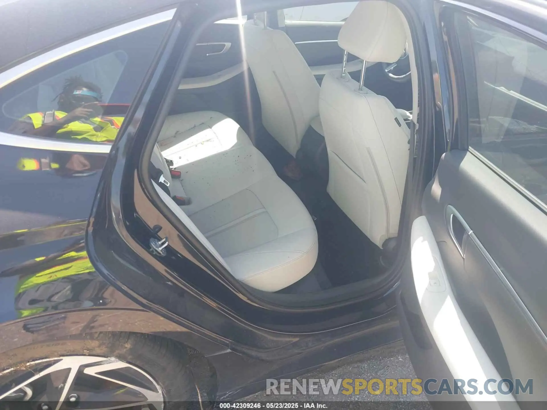 8 Photograph of a damaged car KMHL14JA3RA395464 HYUNDAI SONATA 2024