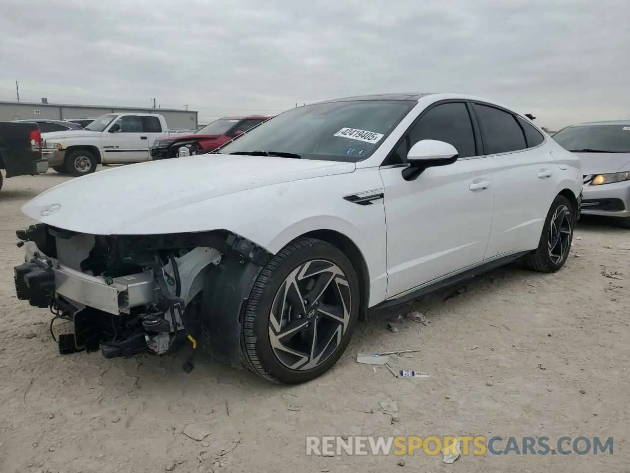 1 Photograph of a damaged car KMHL14JA5RA387902 HYUNDAI SONATA 2024