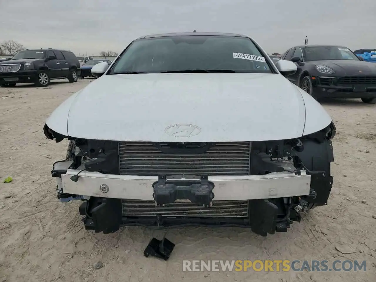 5 Photograph of a damaged car KMHL14JA5RA387902 HYUNDAI SONATA 2024