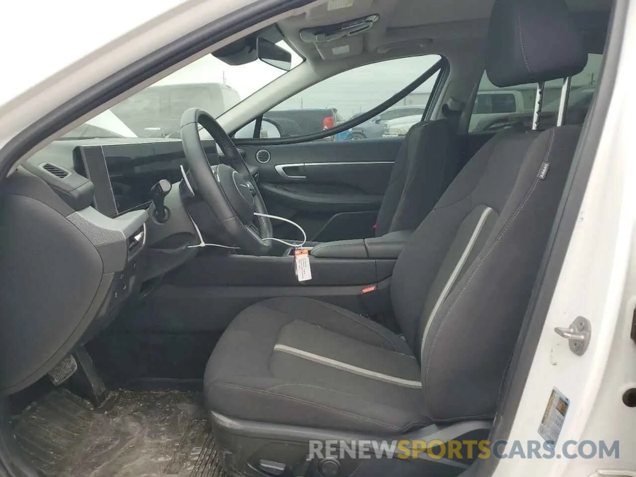 7 Photograph of a damaged car KMHL14JA5RA387902 HYUNDAI SONATA 2024