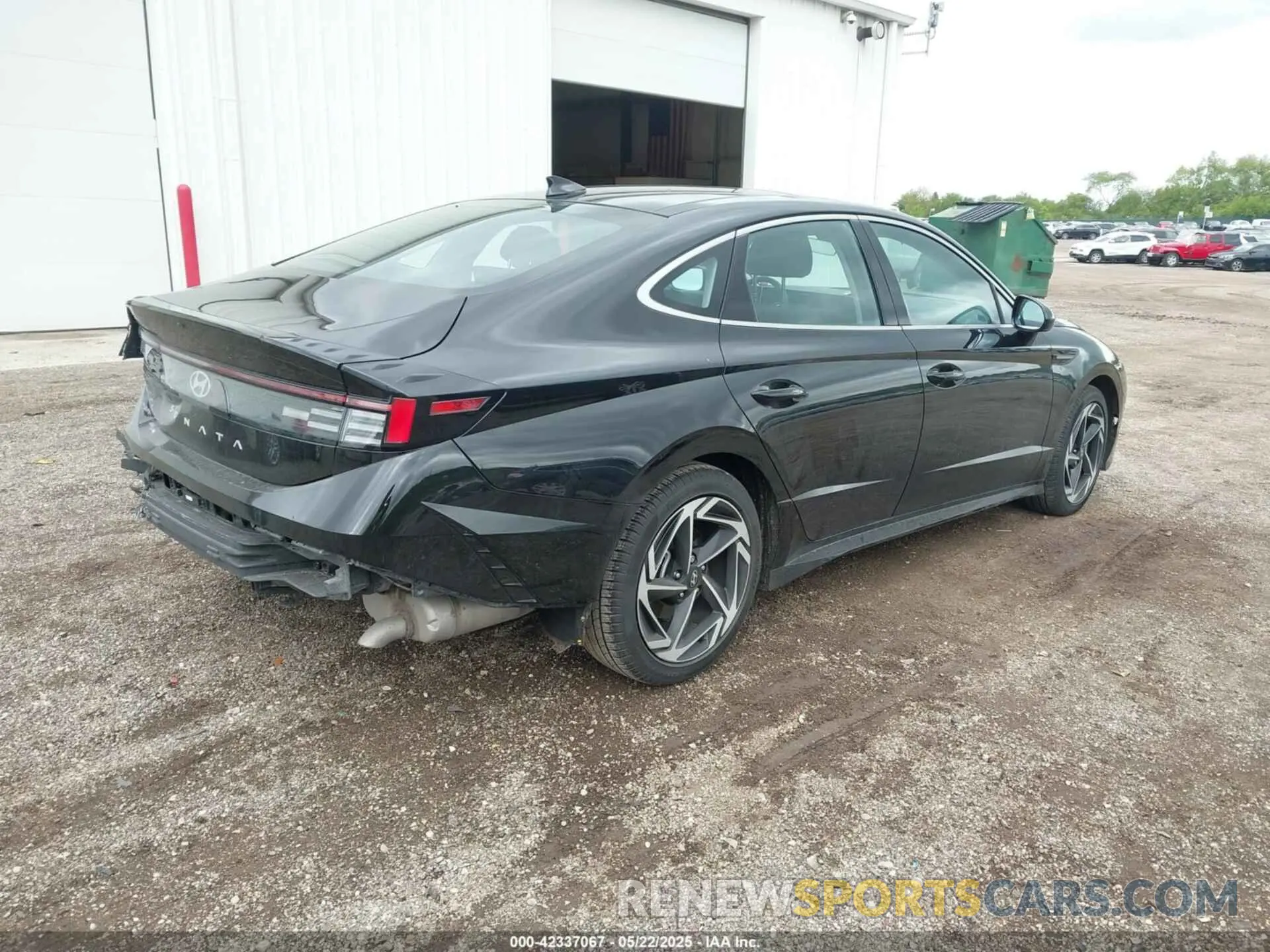 4 Photograph of a damaged car KMHL14JA8RA409343 HYUNDAI SONATA 2024