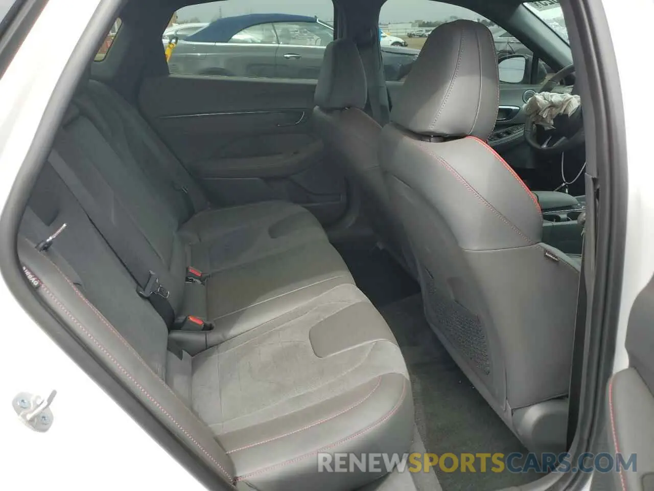 11 Photograph of a damaged car KMHL54JC0RA353260 HYUNDAI SONATA 2024
