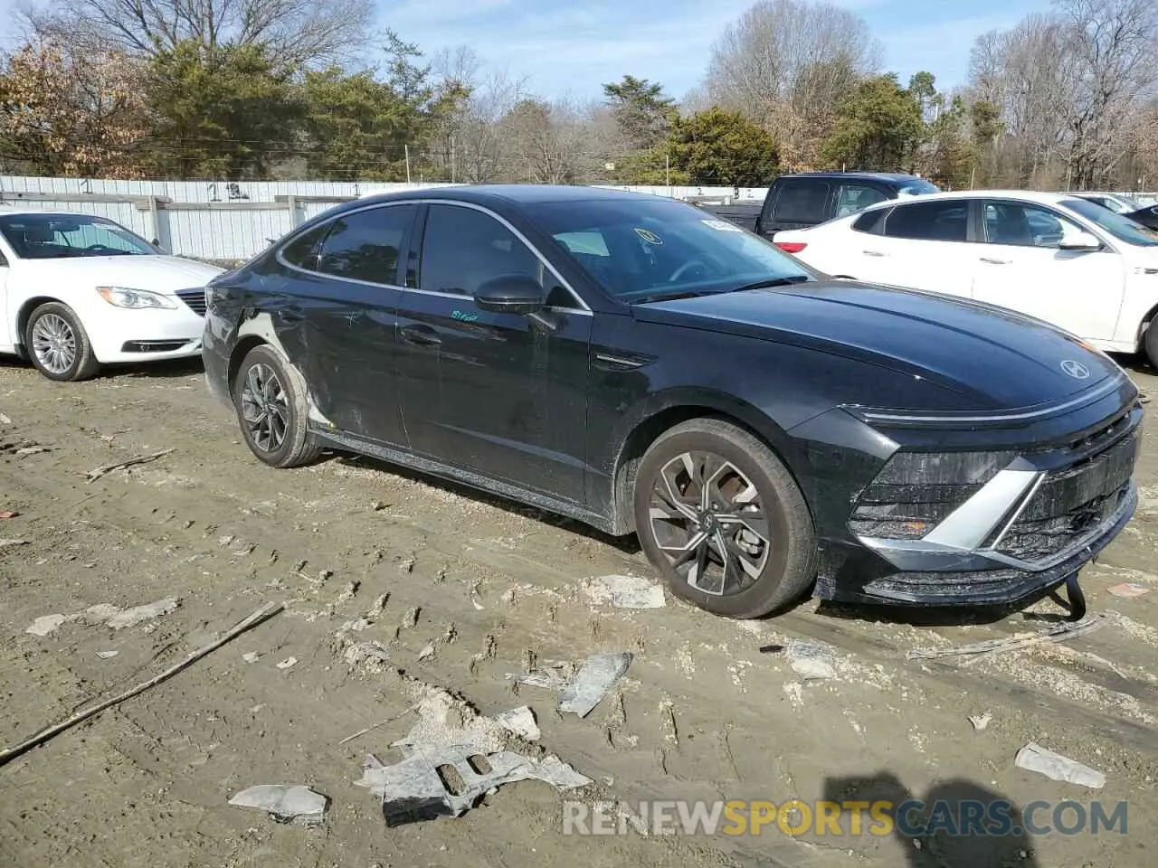 4 Photograph of a damaged car KMHL64JA0RA377215 HYUNDAI SONATA 2024
