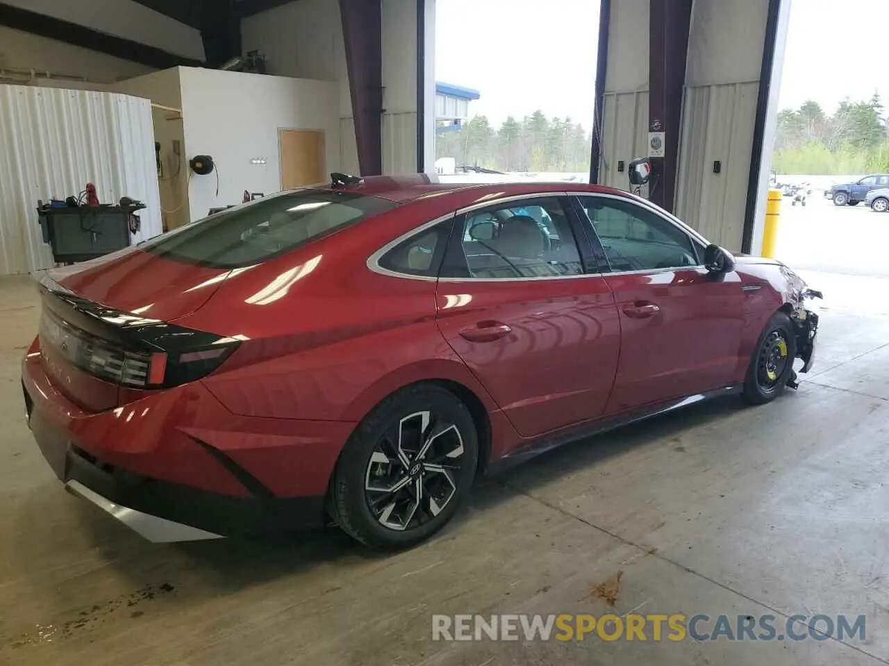 3 Photograph of a damaged car KMHL64JA0RA399795 HYUNDAI SONATA 2024