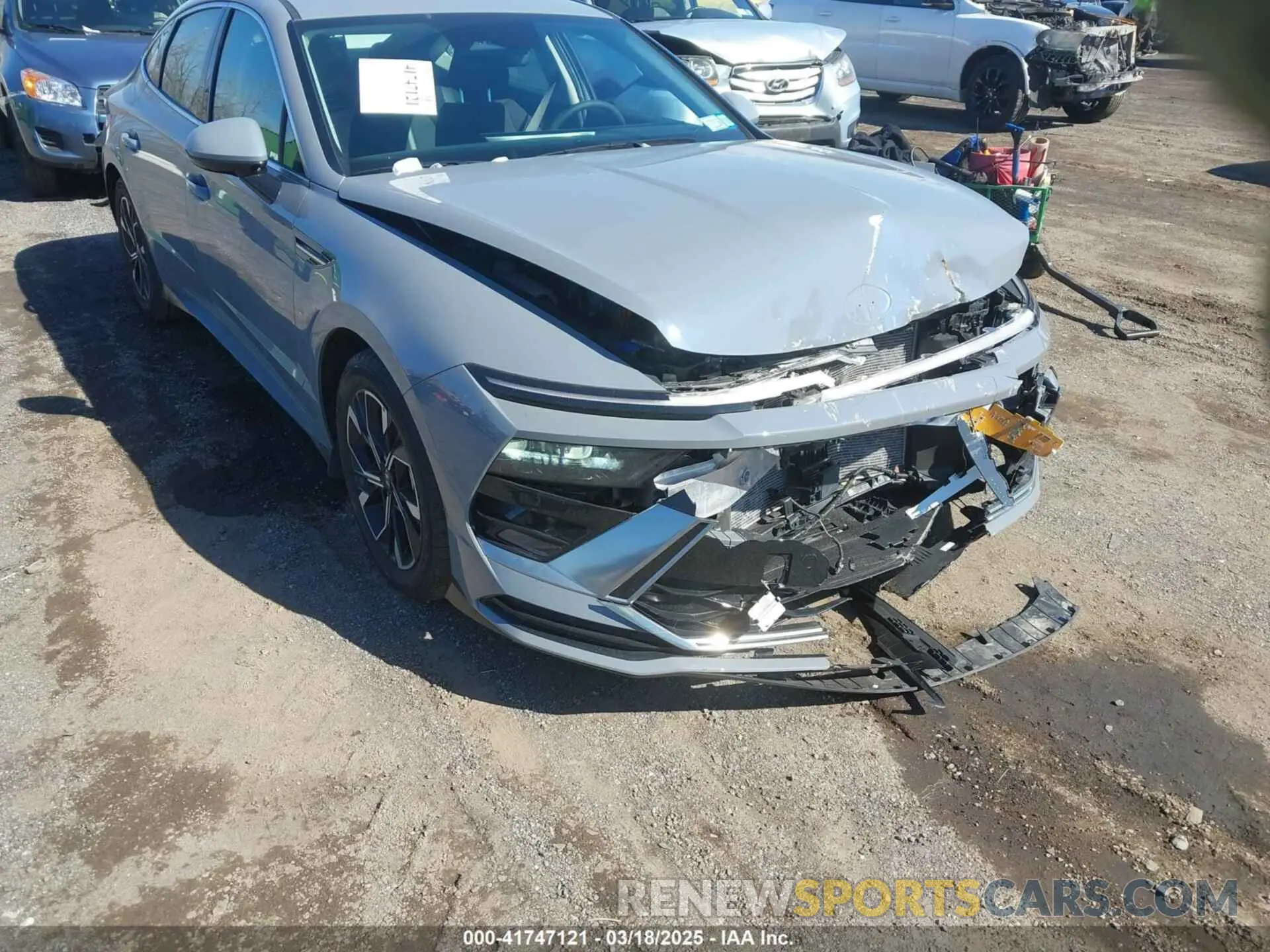 17 Photograph of a damaged car KMHL64JA0RA405238 HYUNDAI SONATA 2024