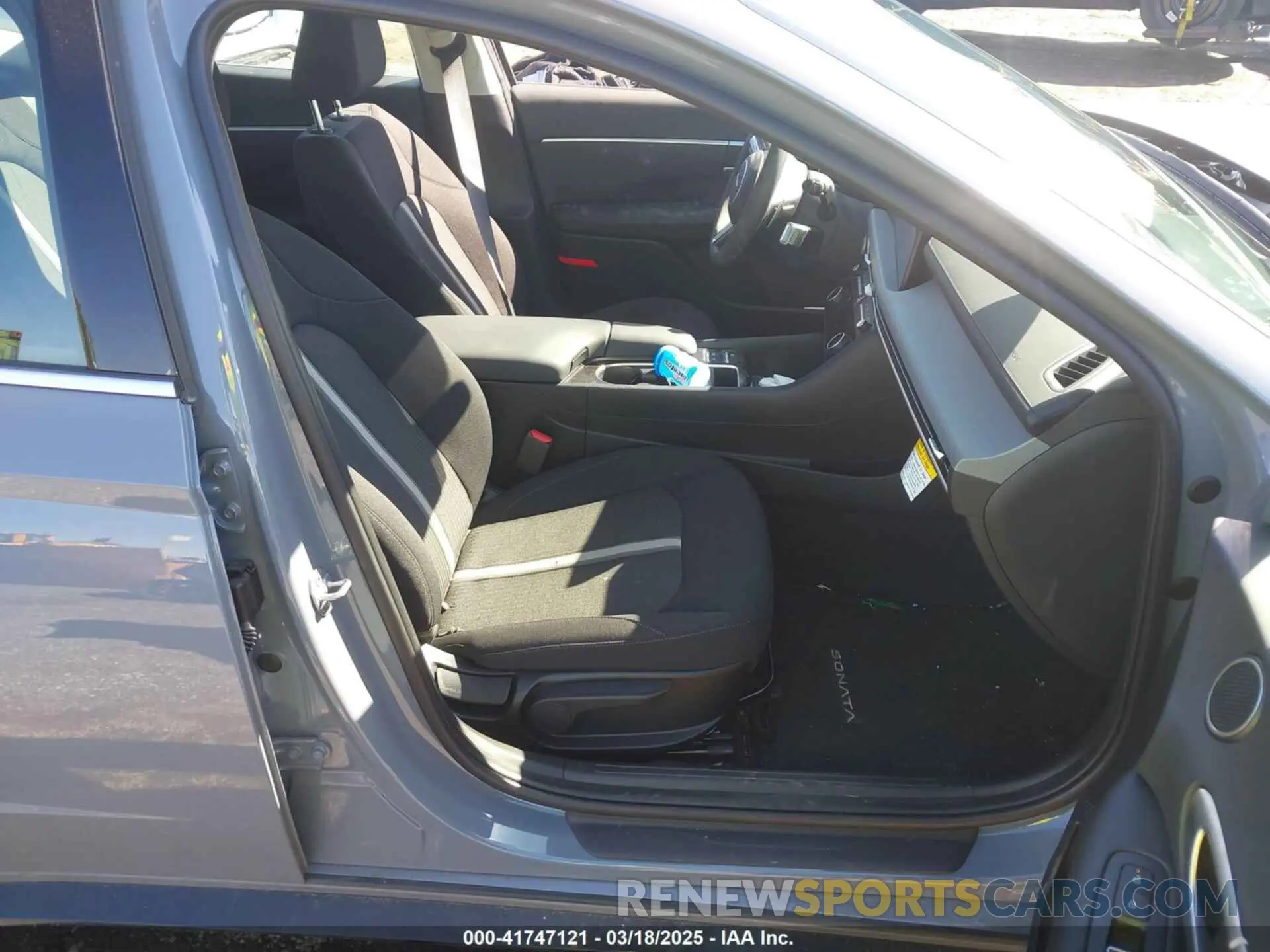 5 Photograph of a damaged car KMHL64JA0RA405238 HYUNDAI SONATA 2024