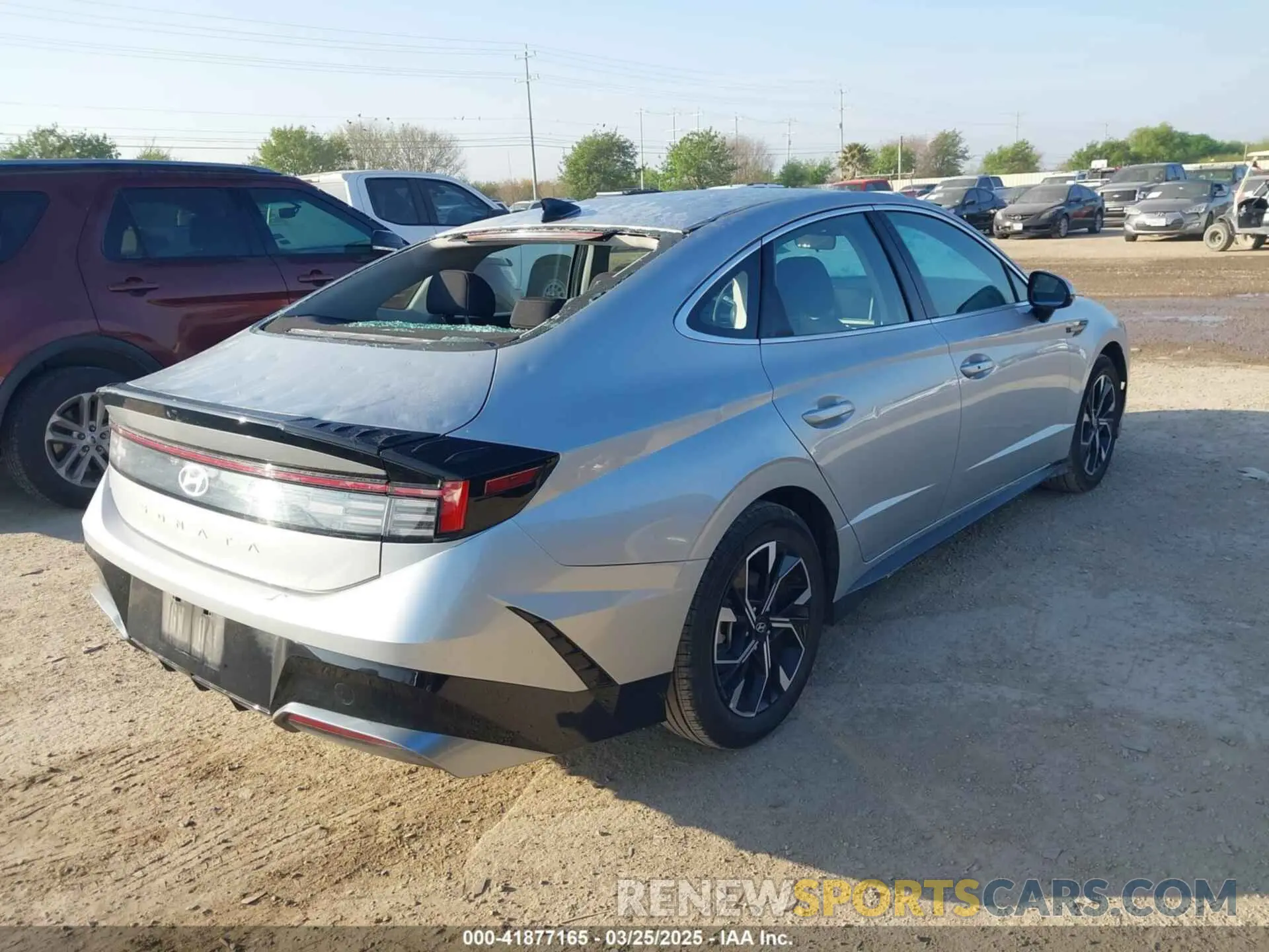 4 Фотография поврежденного автомобиля KMHL64JA1RA376591 HYUNDAI SONATA 2024